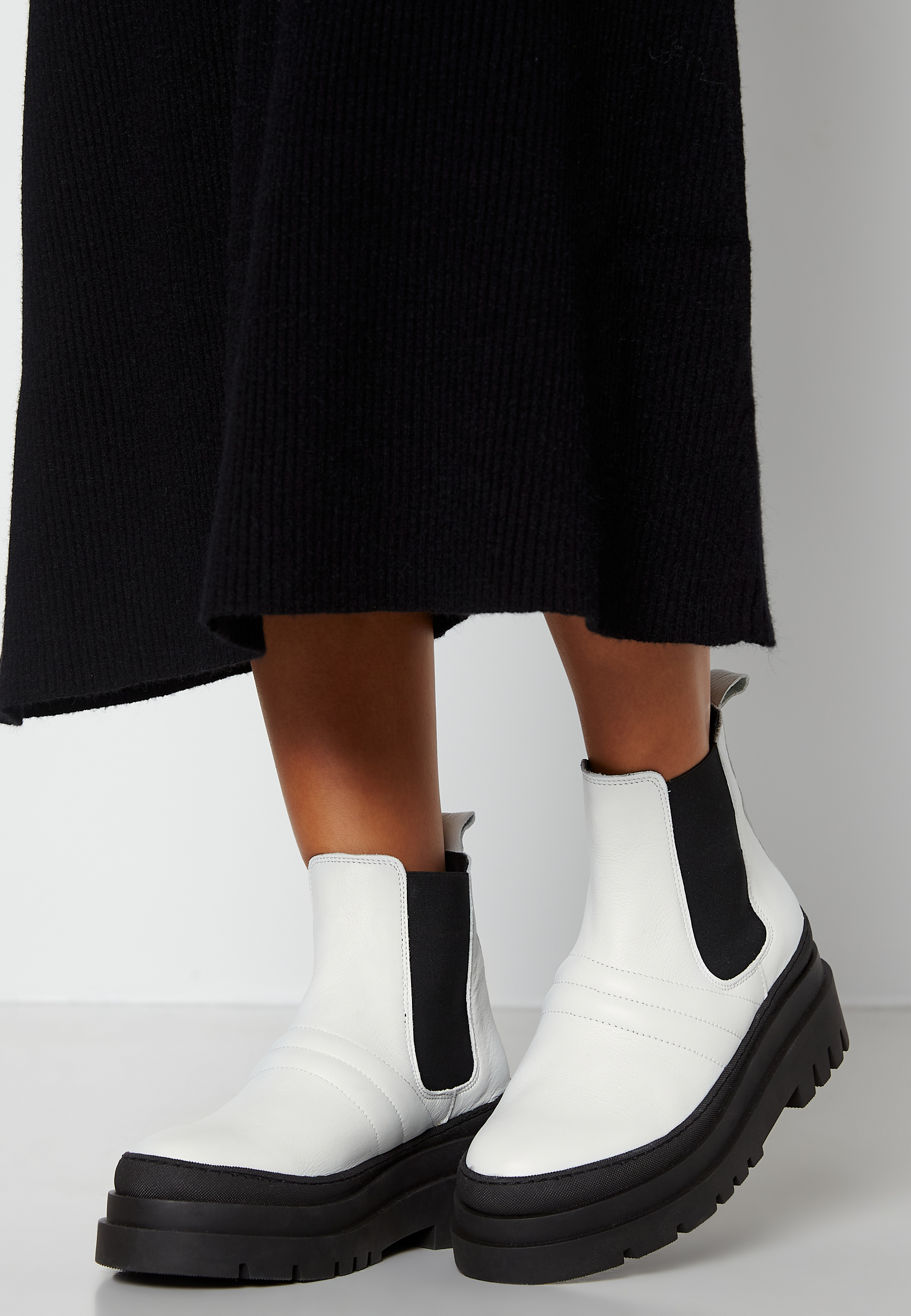 Dema Short Boot