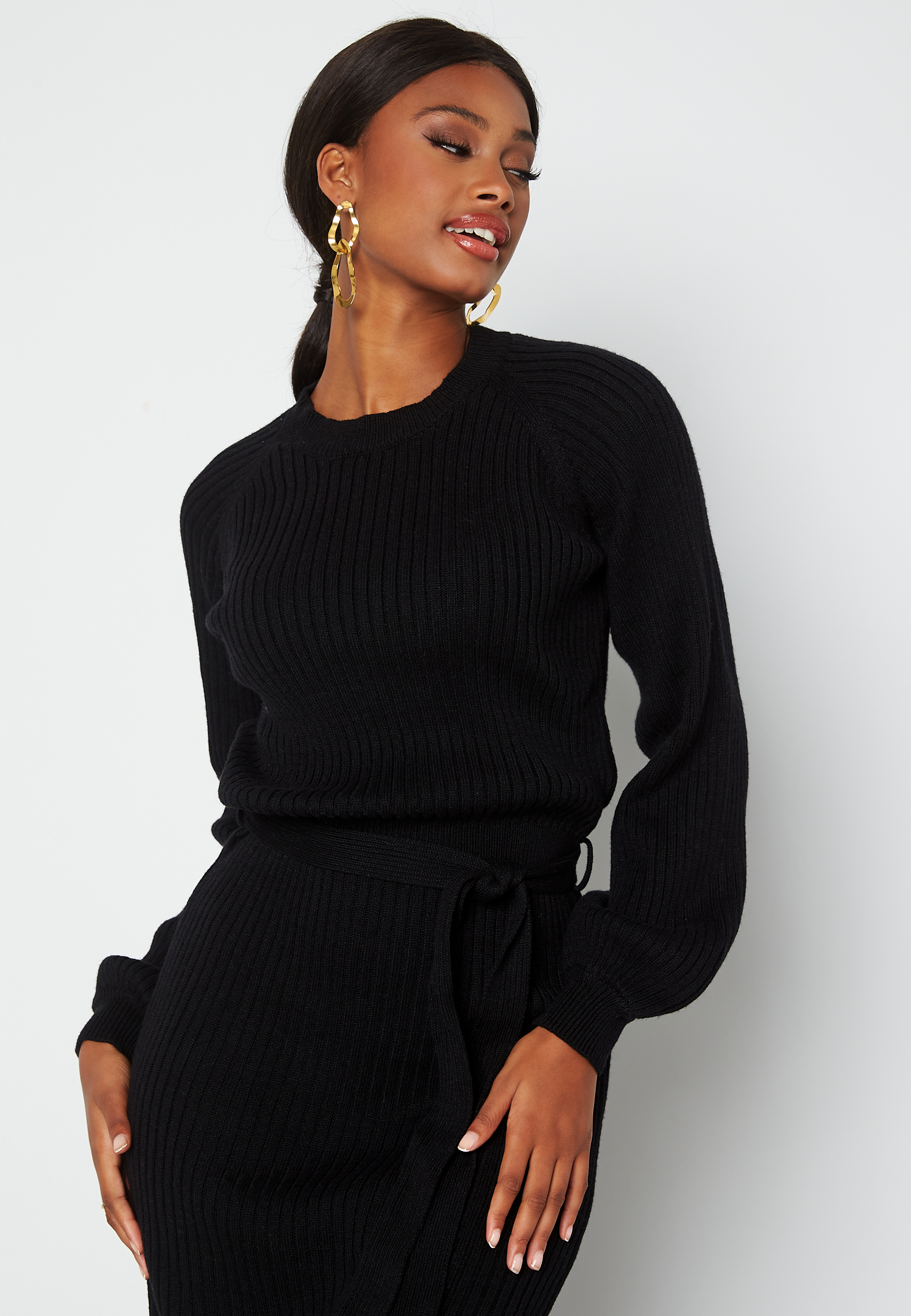 Amira knitted dress 2