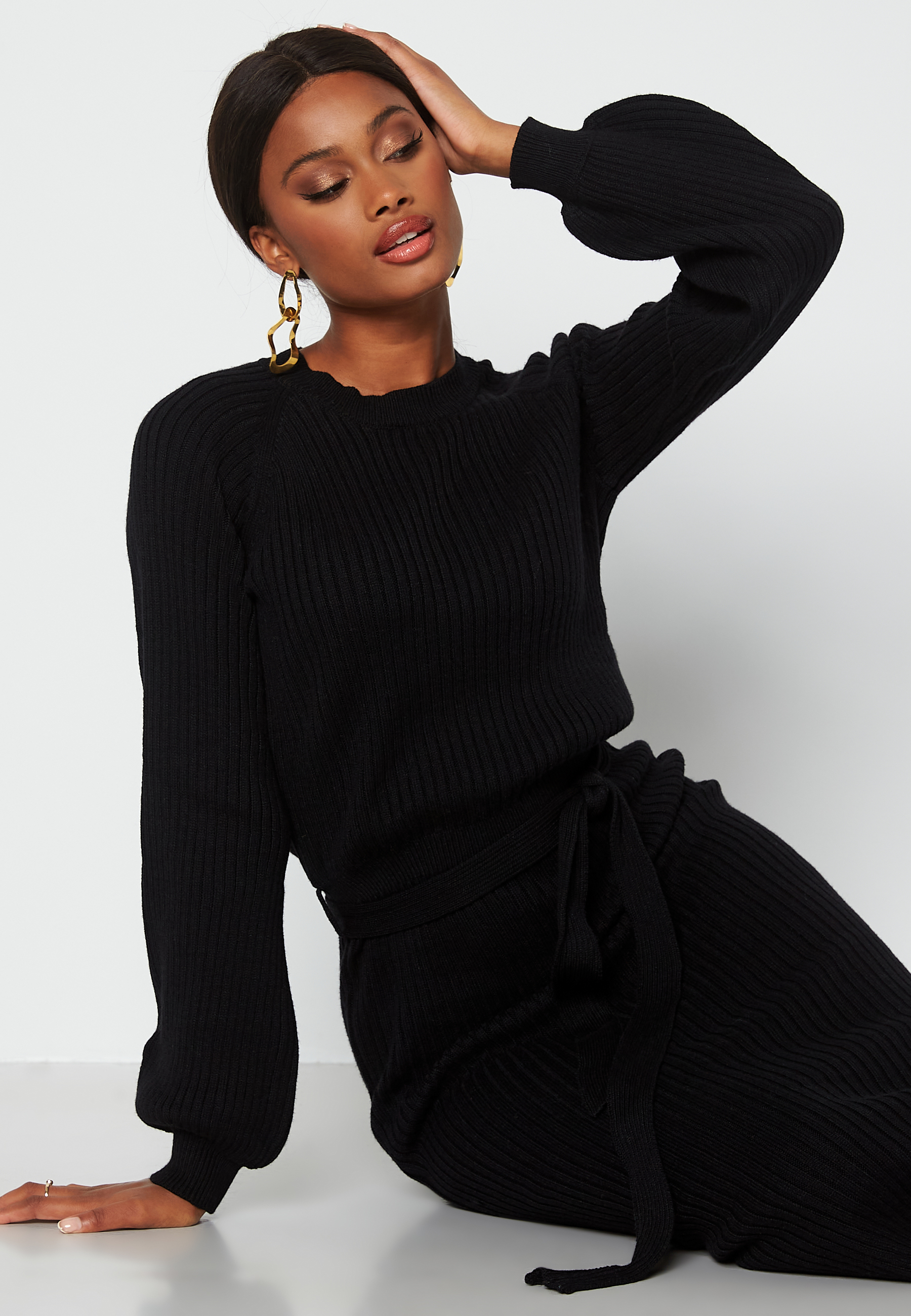 Amira knitted dress 3