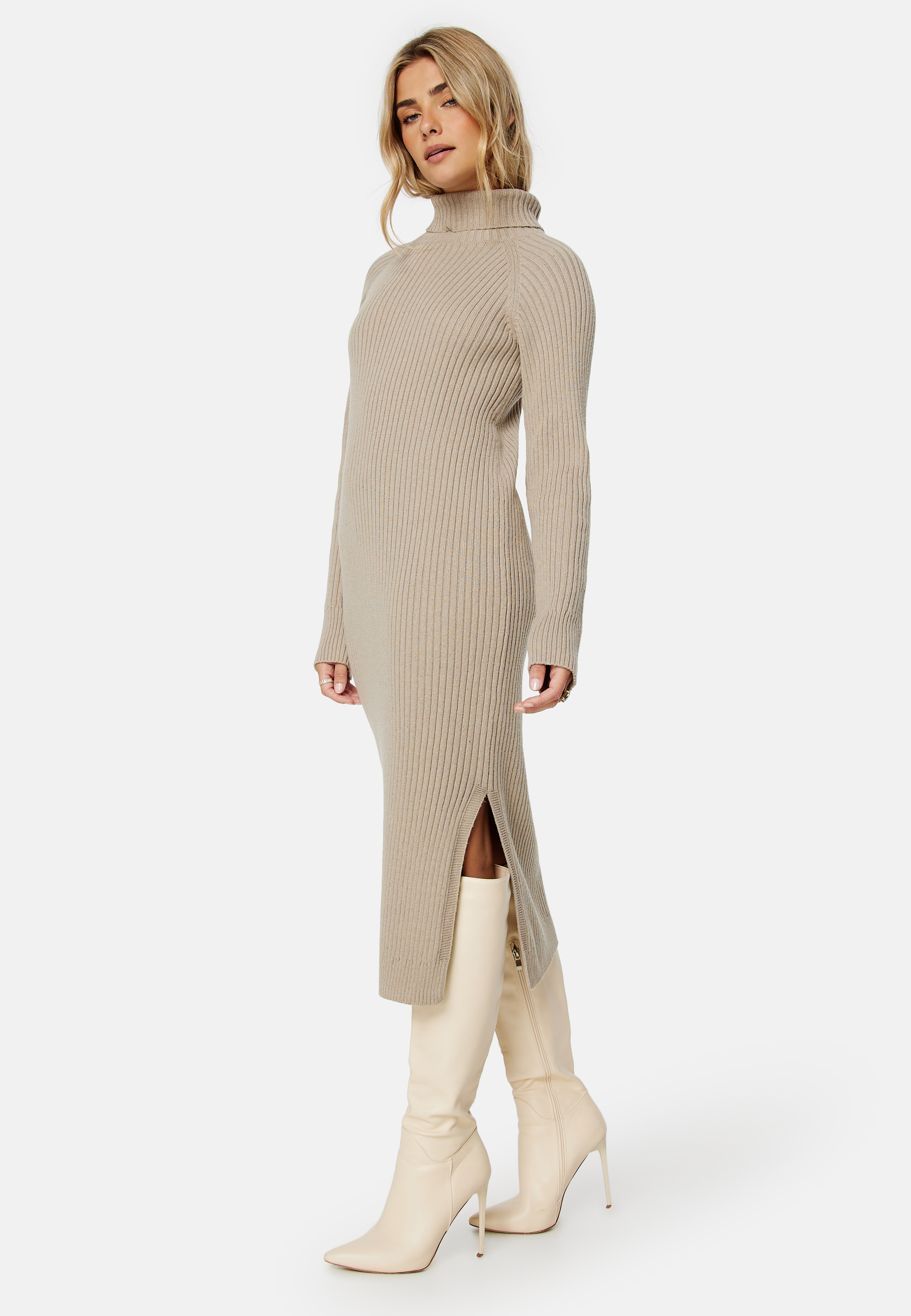 Amira knitted slit dress