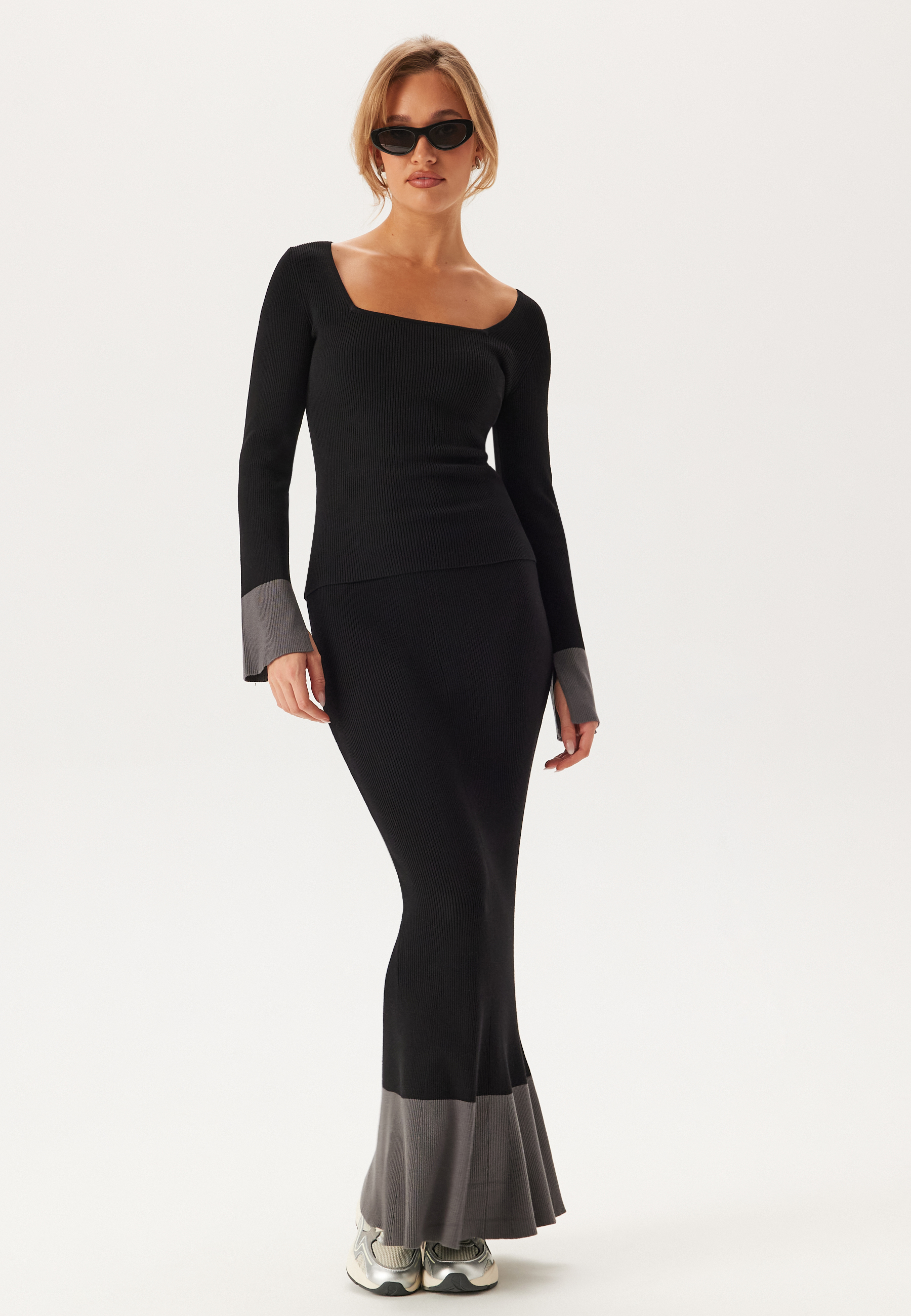 Contrast Rib Knitted Skirt 2