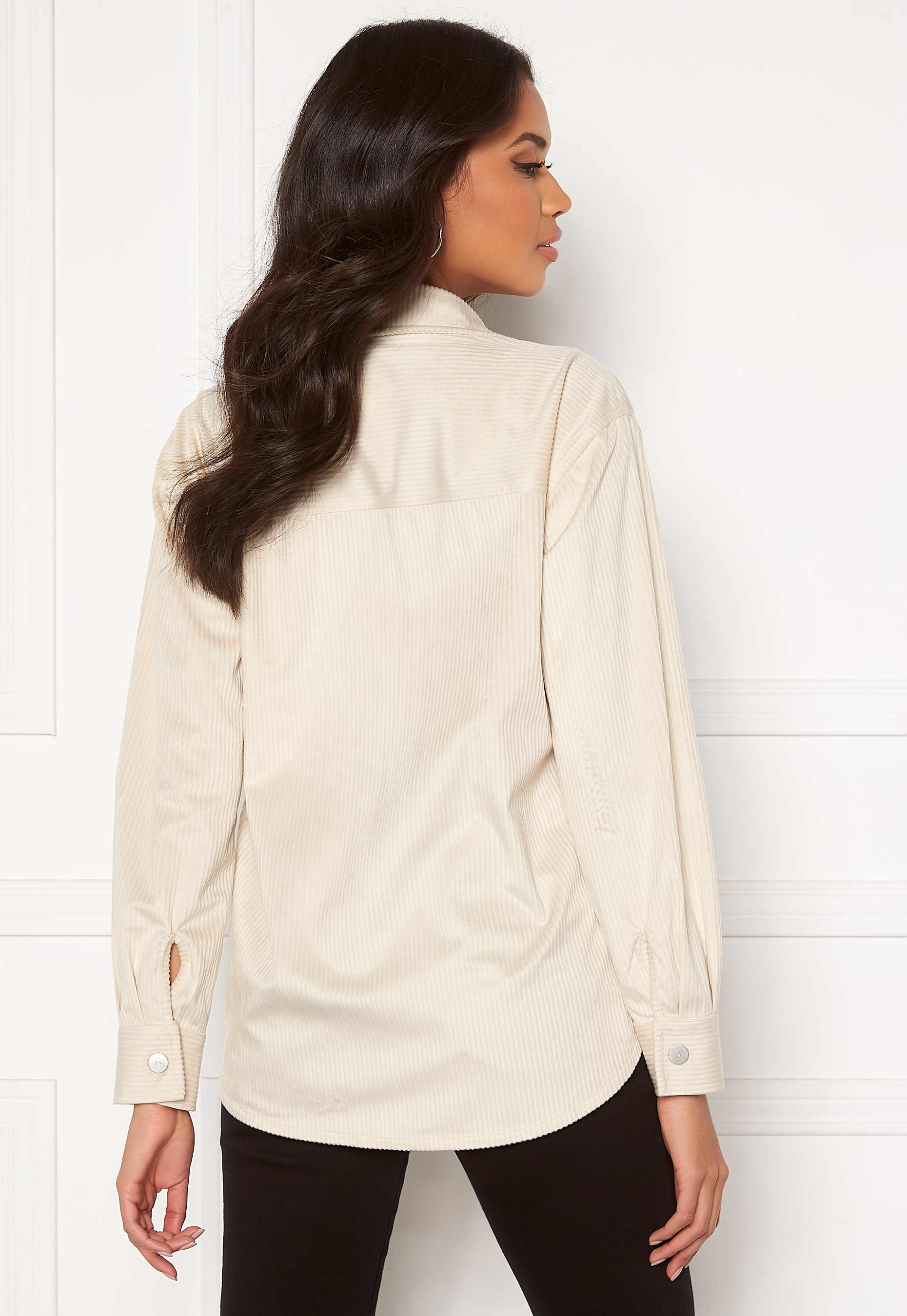 Jila oversized shirt 2