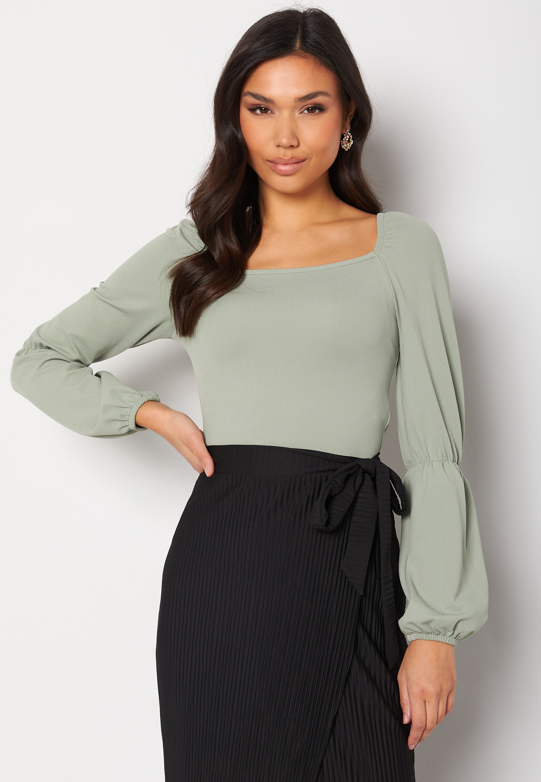 Liva square neck top