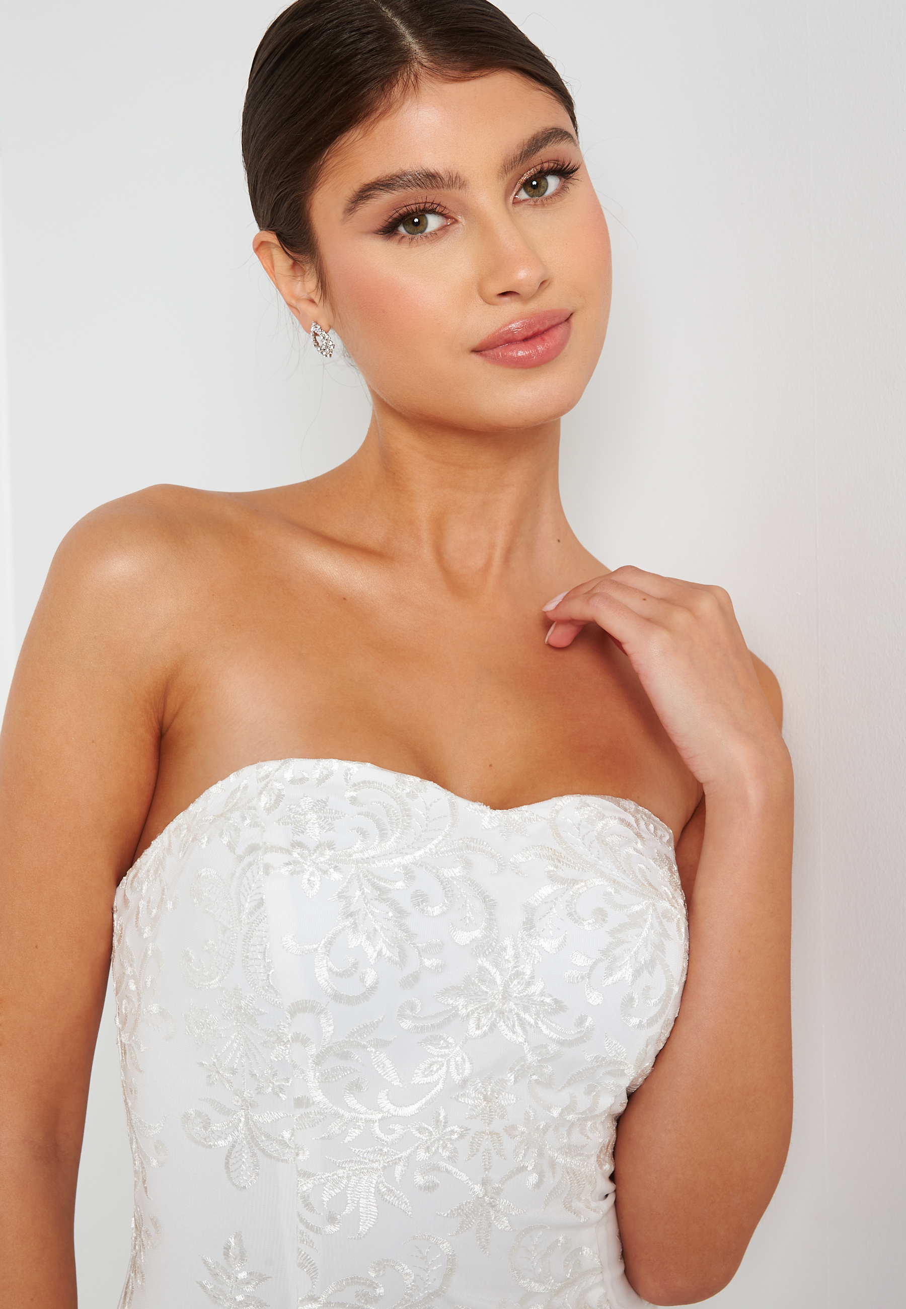 Ellionora Wedding Gown 3
