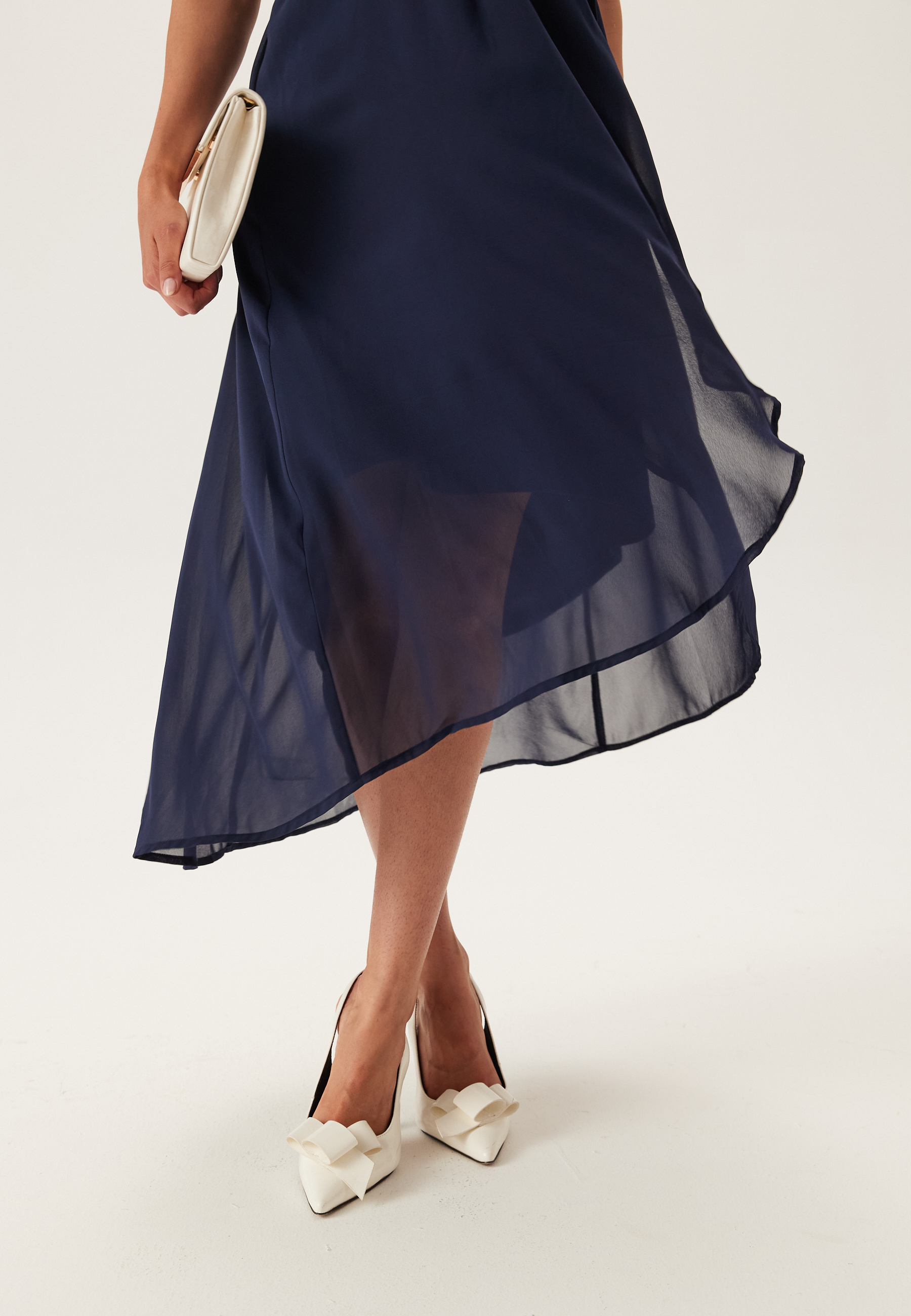 High-Low Sleeveless Chiffon Dress 2