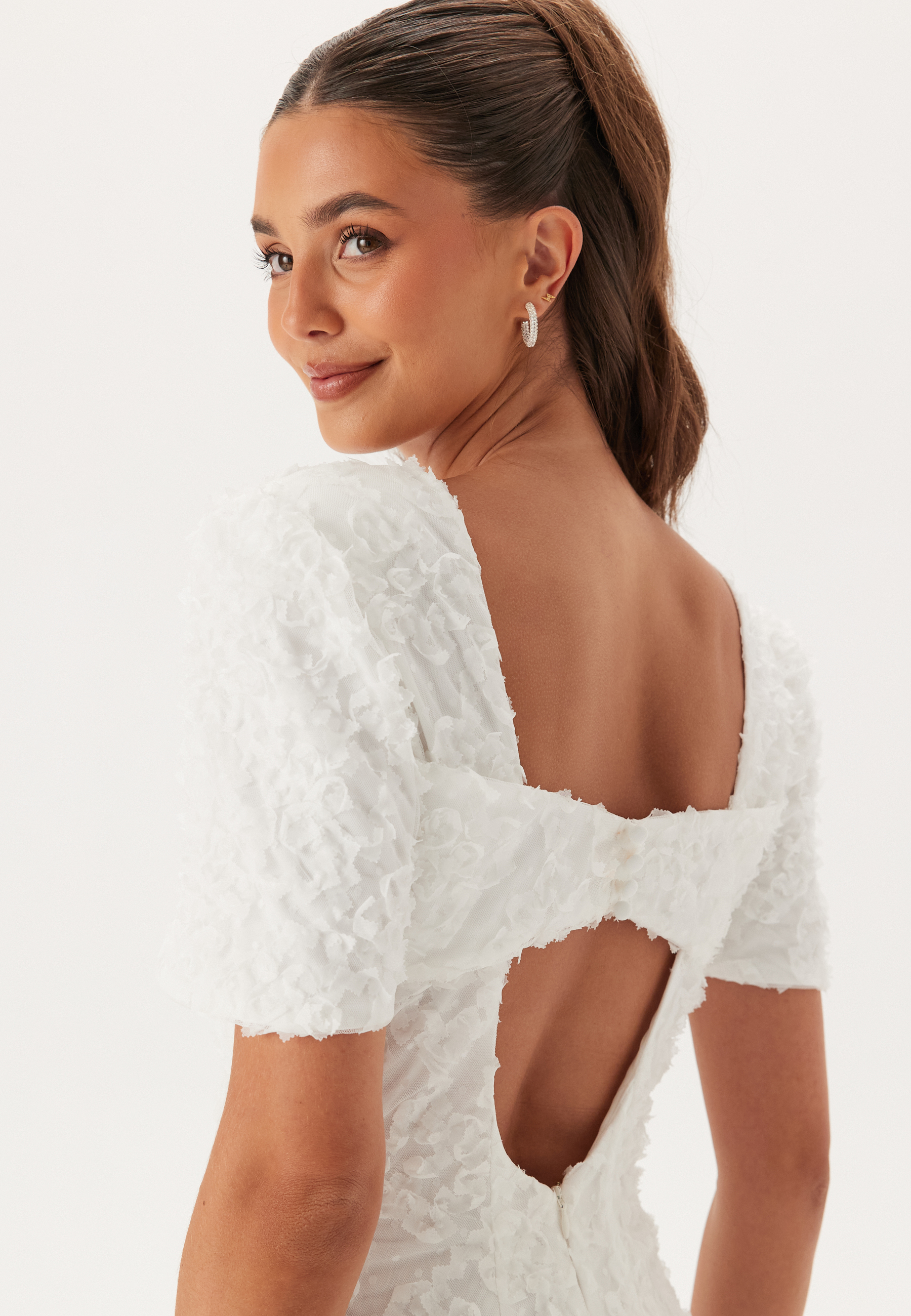 Short Sleeve 3D Floral Wedding Gown 2
