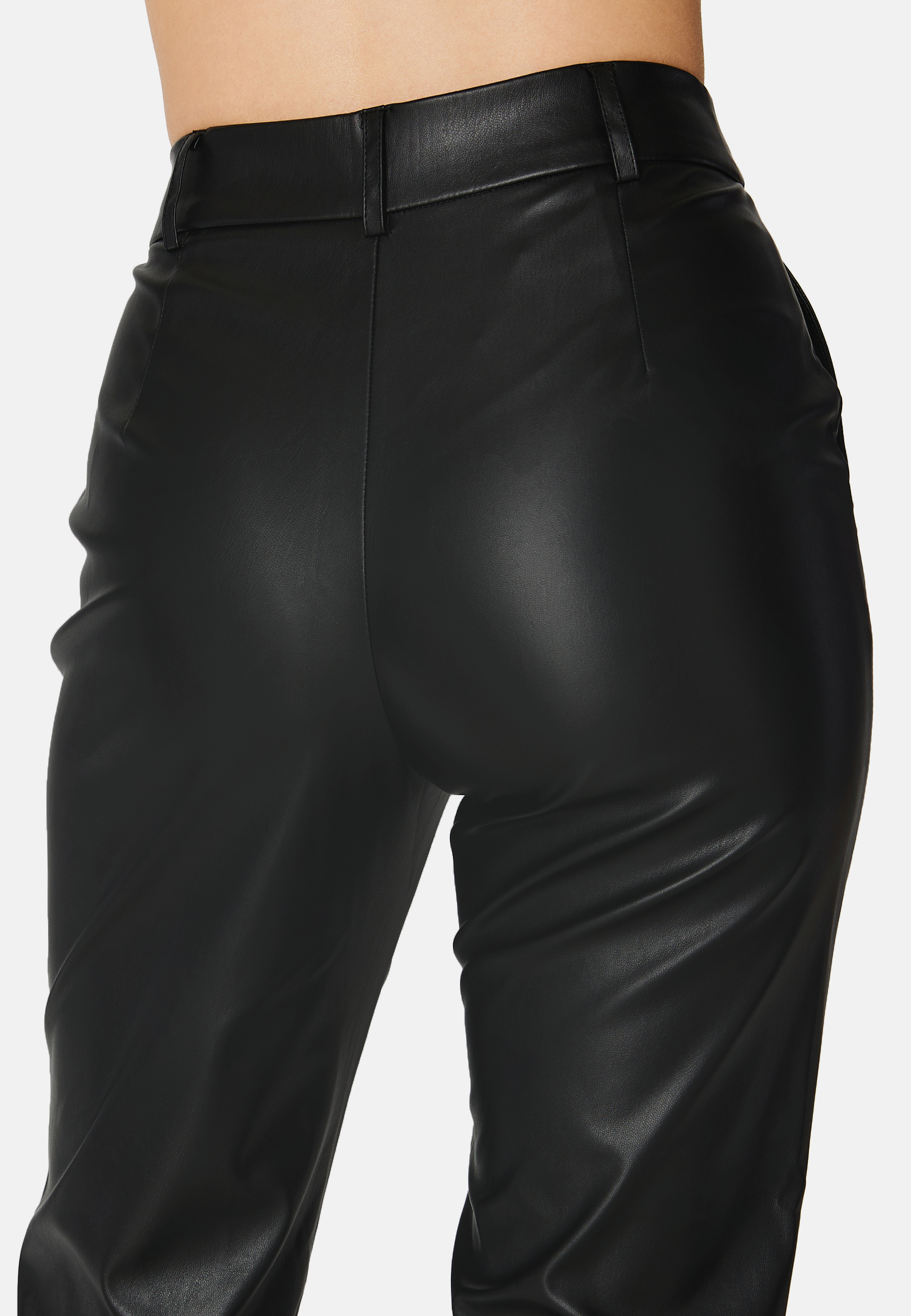 Prim PU trousers 3
