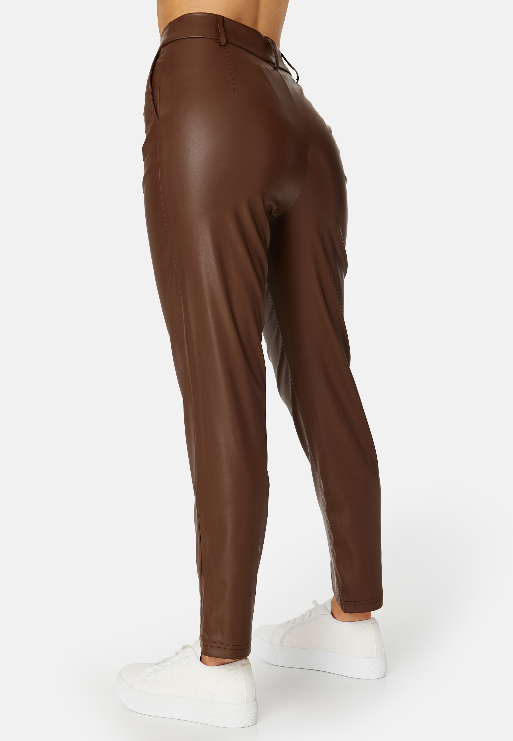 Prim PU trousers 2