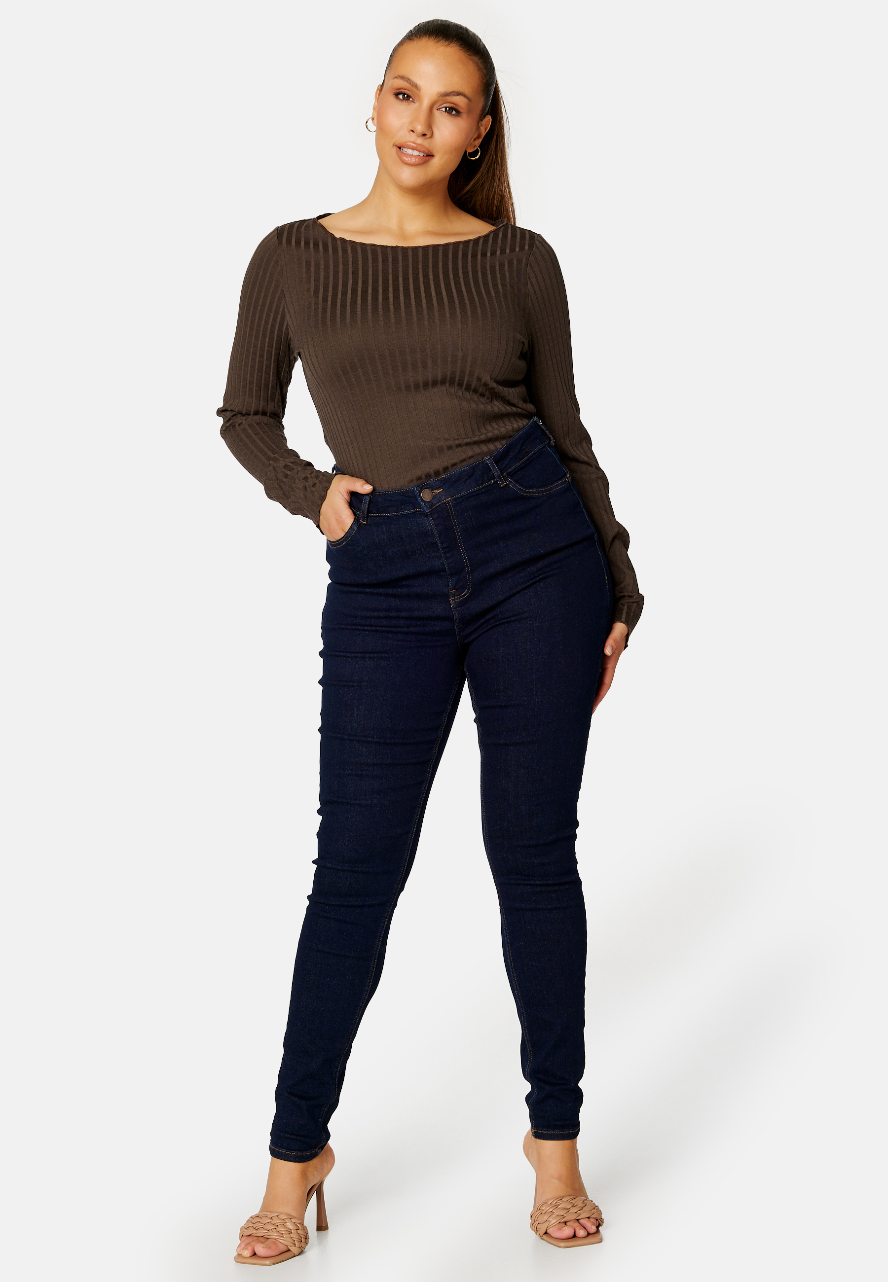 Reina rib top 2