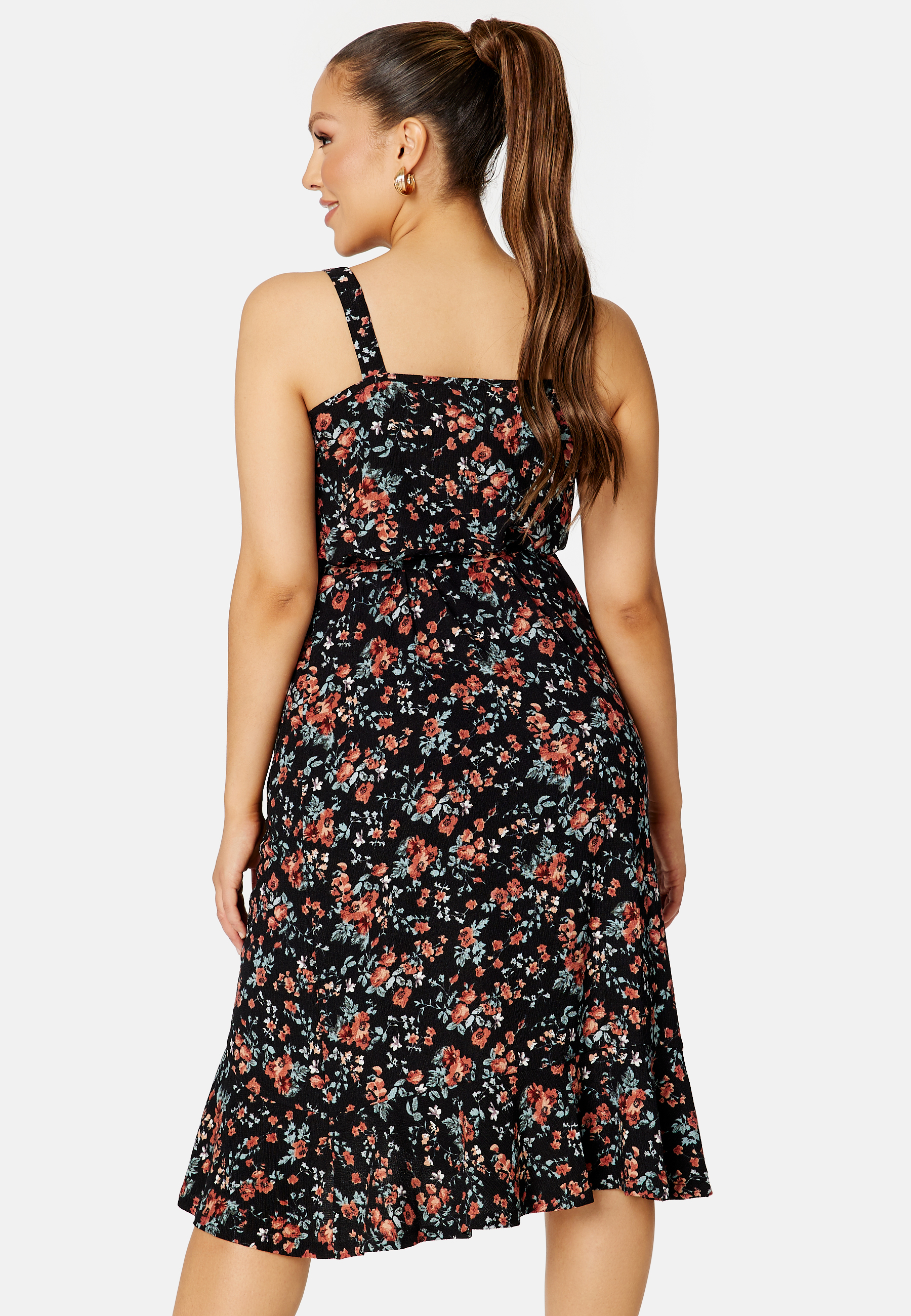 Ruby flounce dress 3