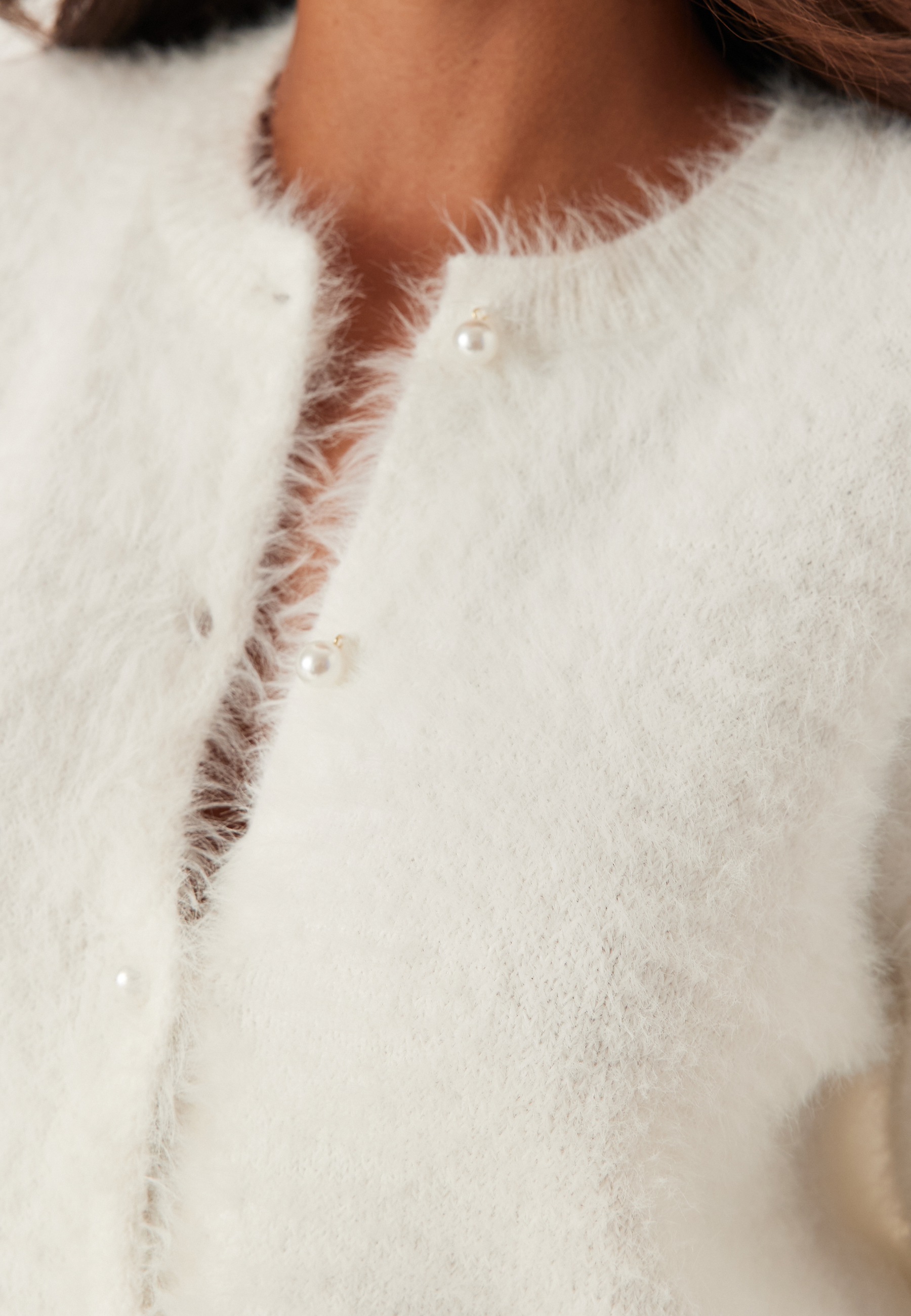 Short Sleeve Fluffy Knitted Cardigan 3