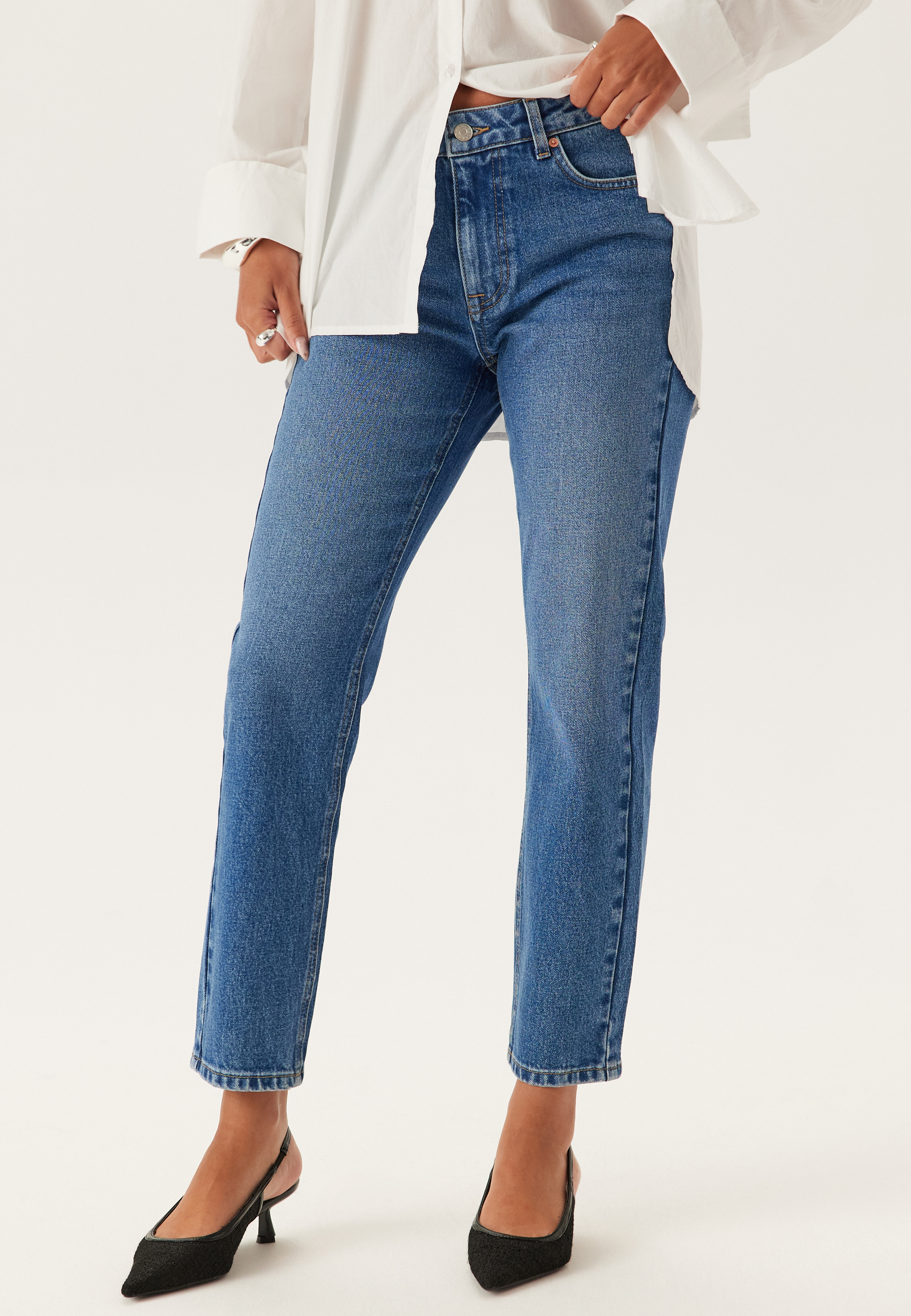 Slim Ankle Jeans