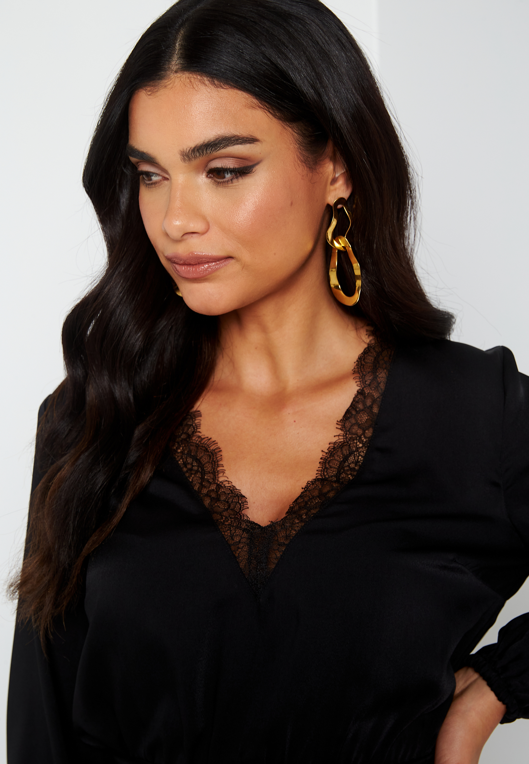 Vallie lace dress 3