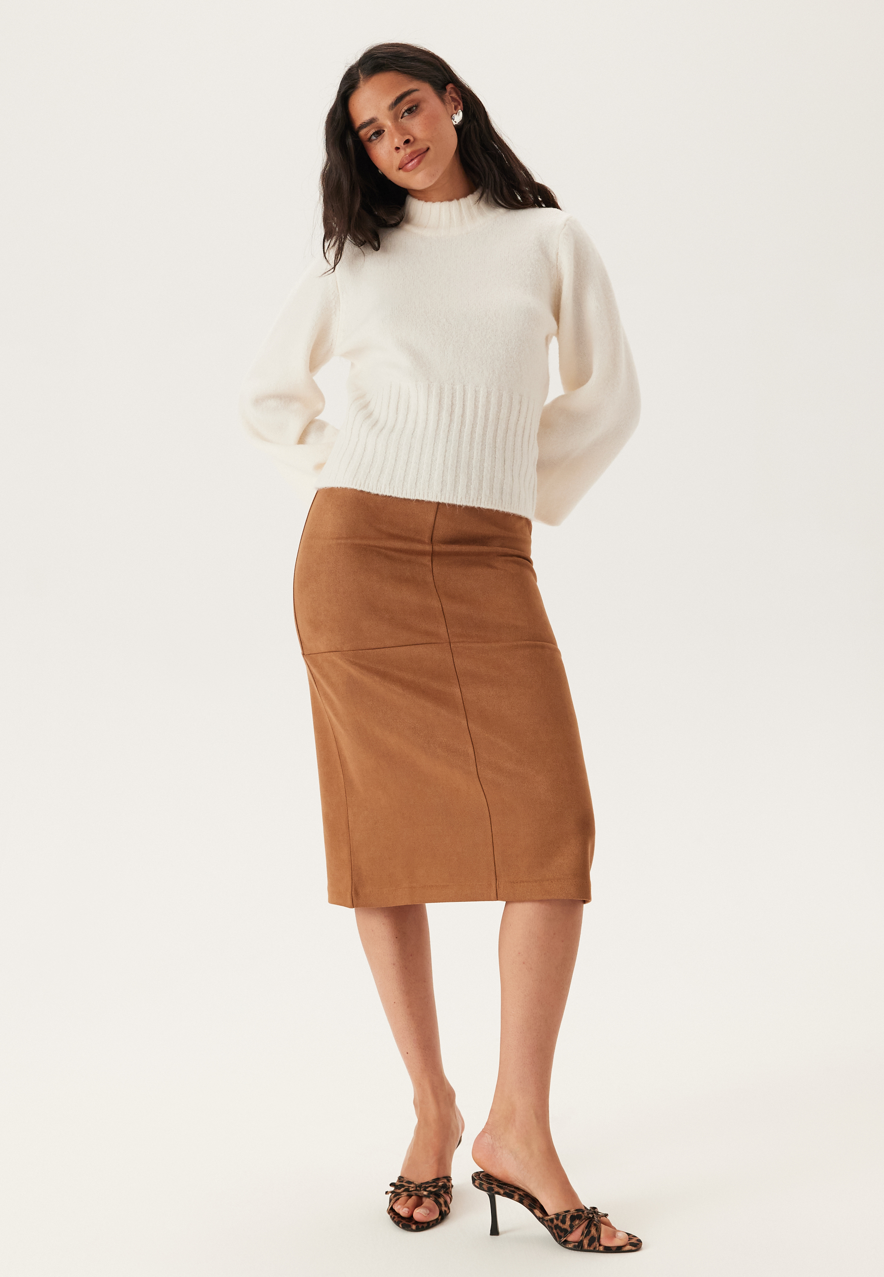 Volume Sleeve Knitted Sweater 3