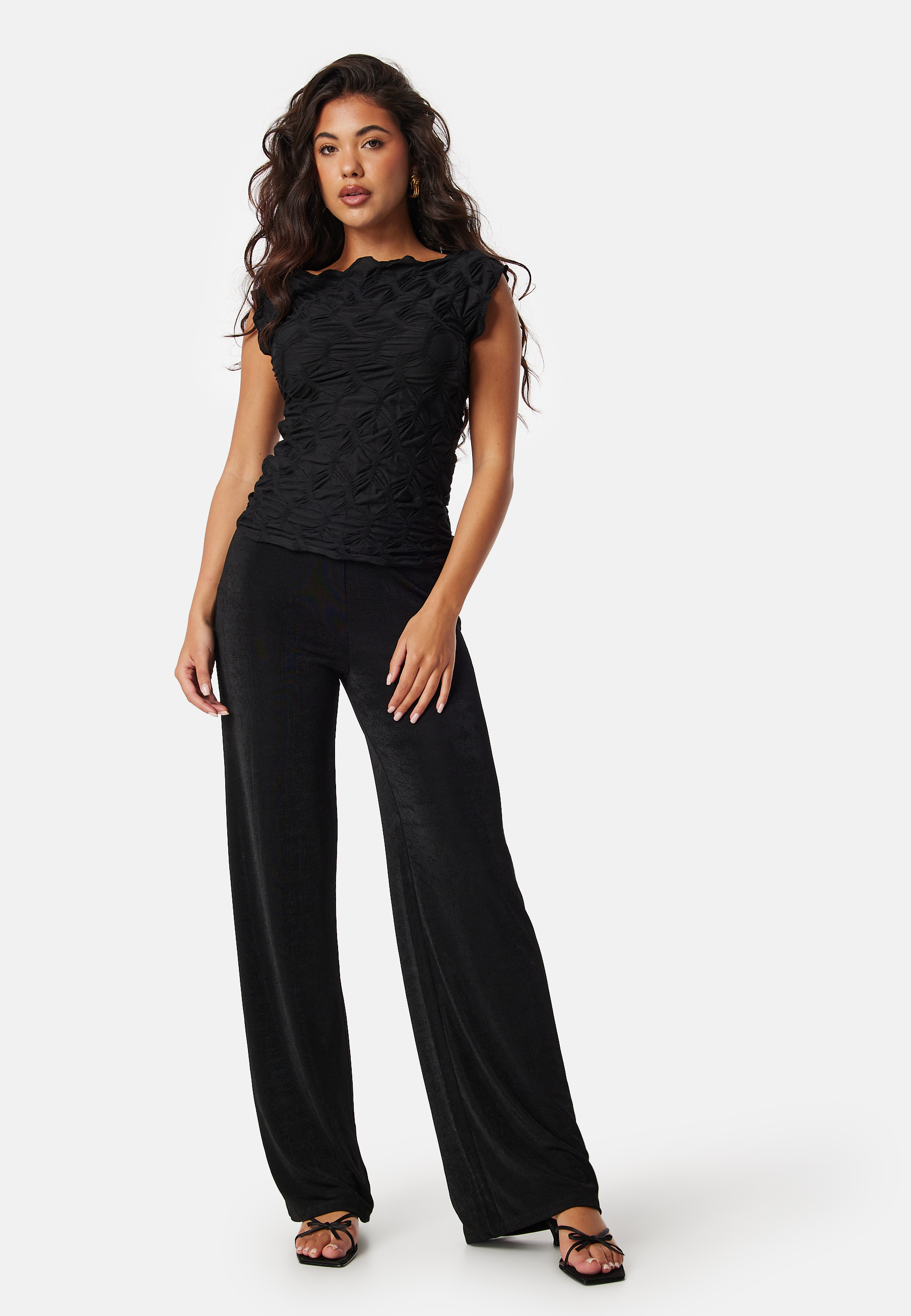 Shiny Wide Trousers 2