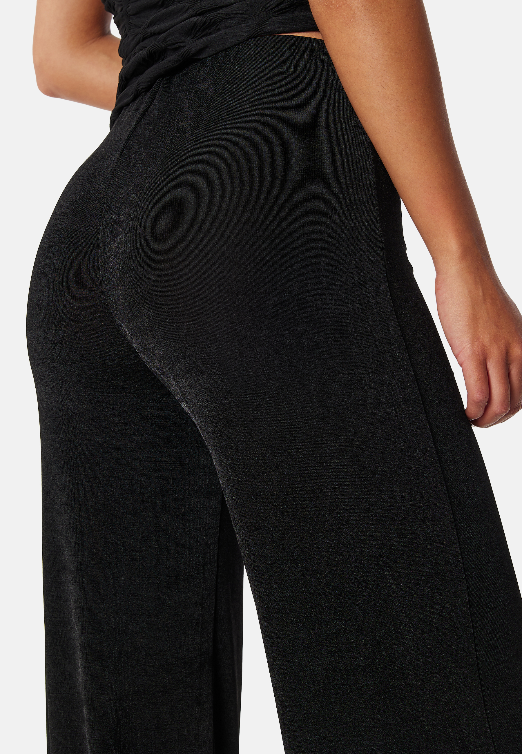 Shiny Wide Trousers 3