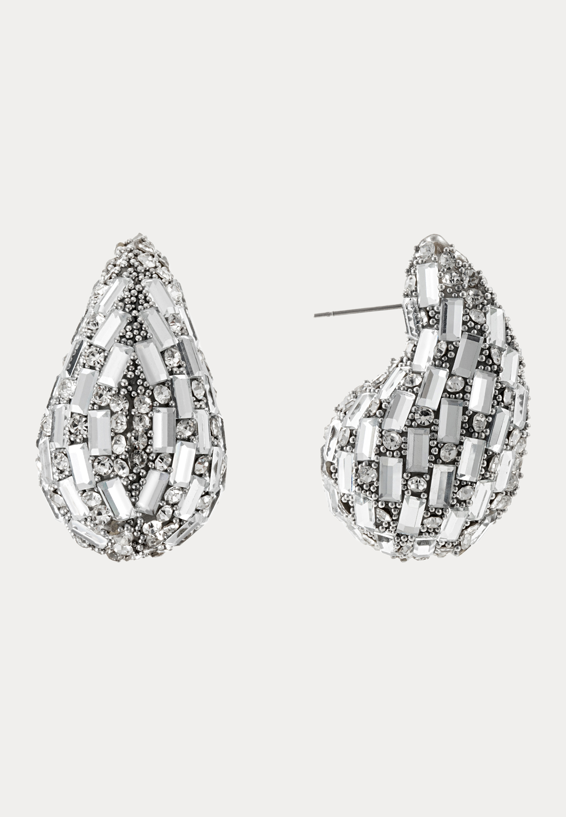 Drop Sparkle Earring 2