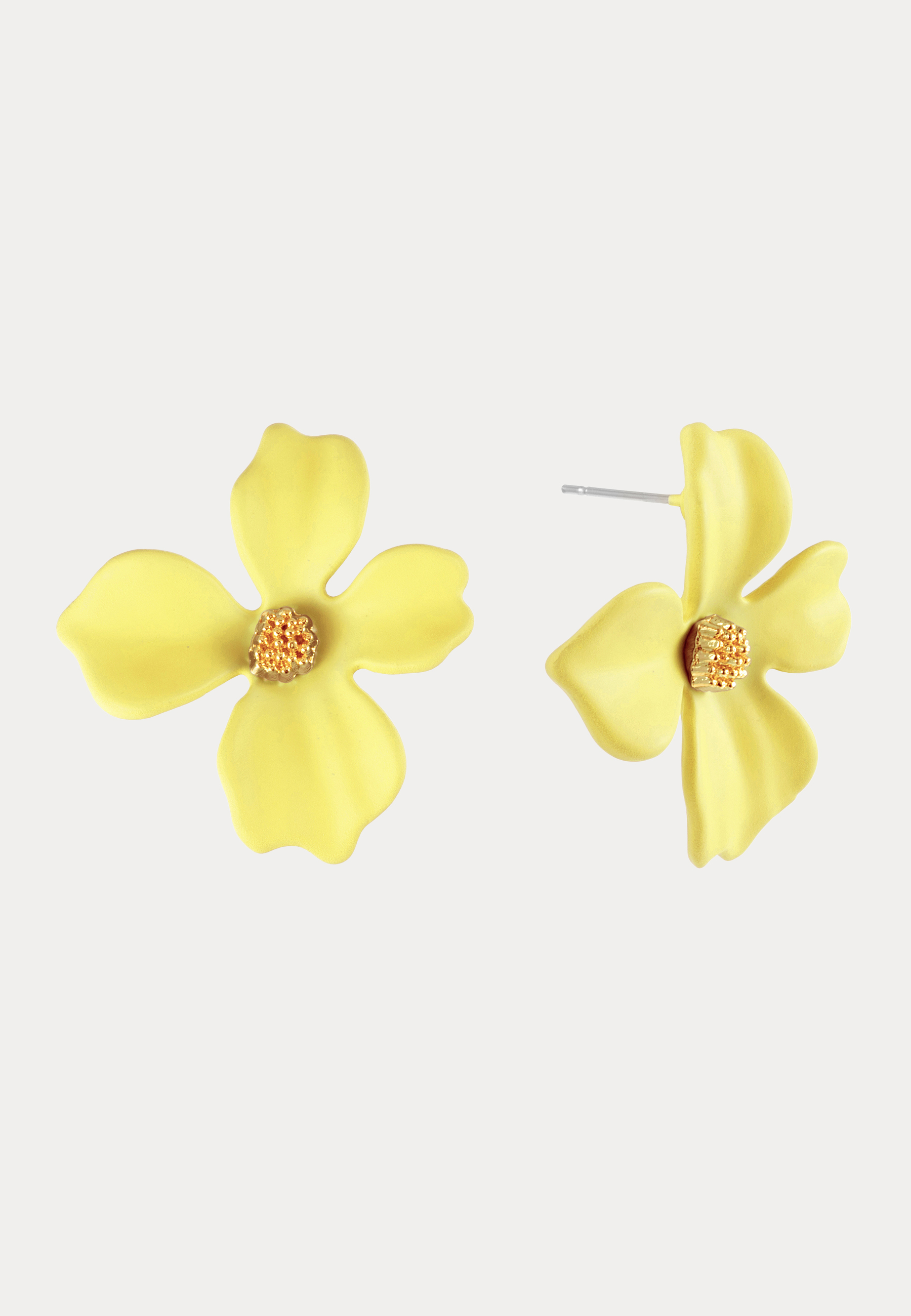 Lilly Flower Earring 3