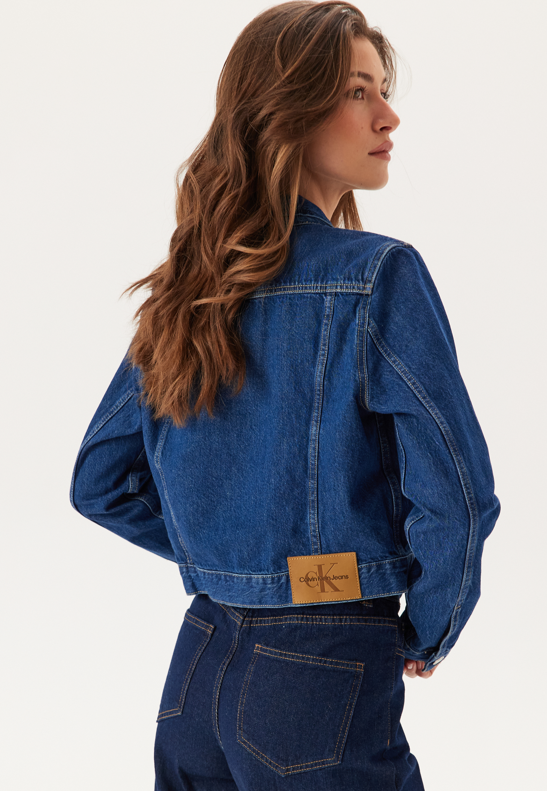 Cropped 90's Denim Trucker 2