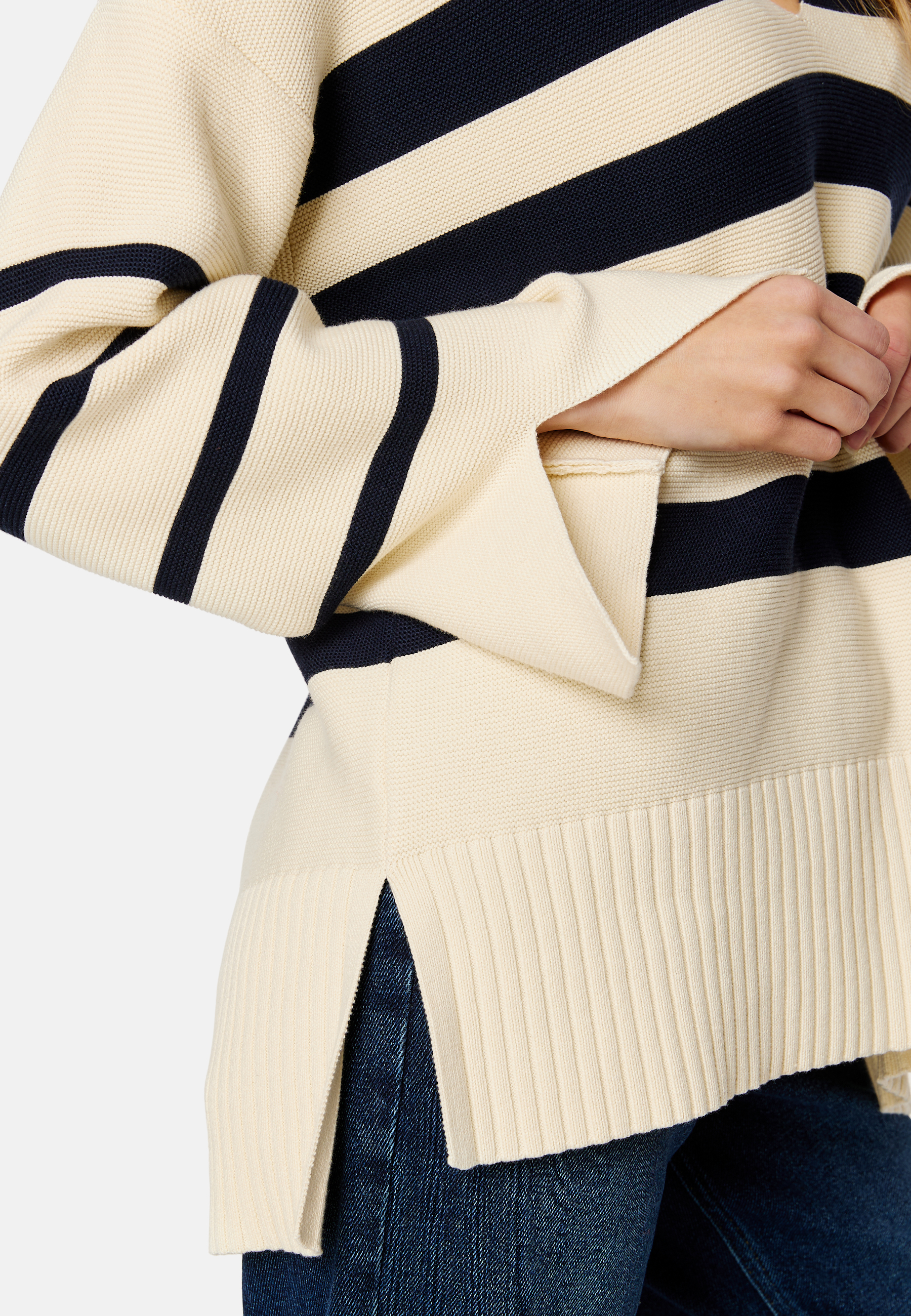 Breton Open Collar Knit 3