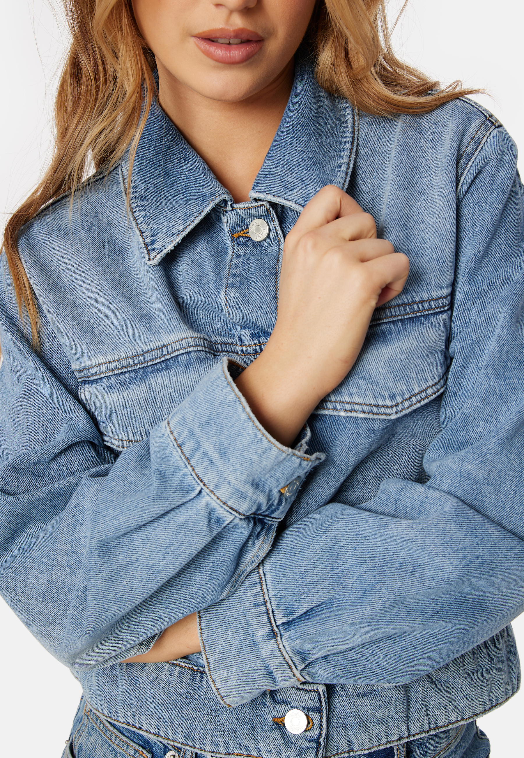Cropped Denim Jacket 5
