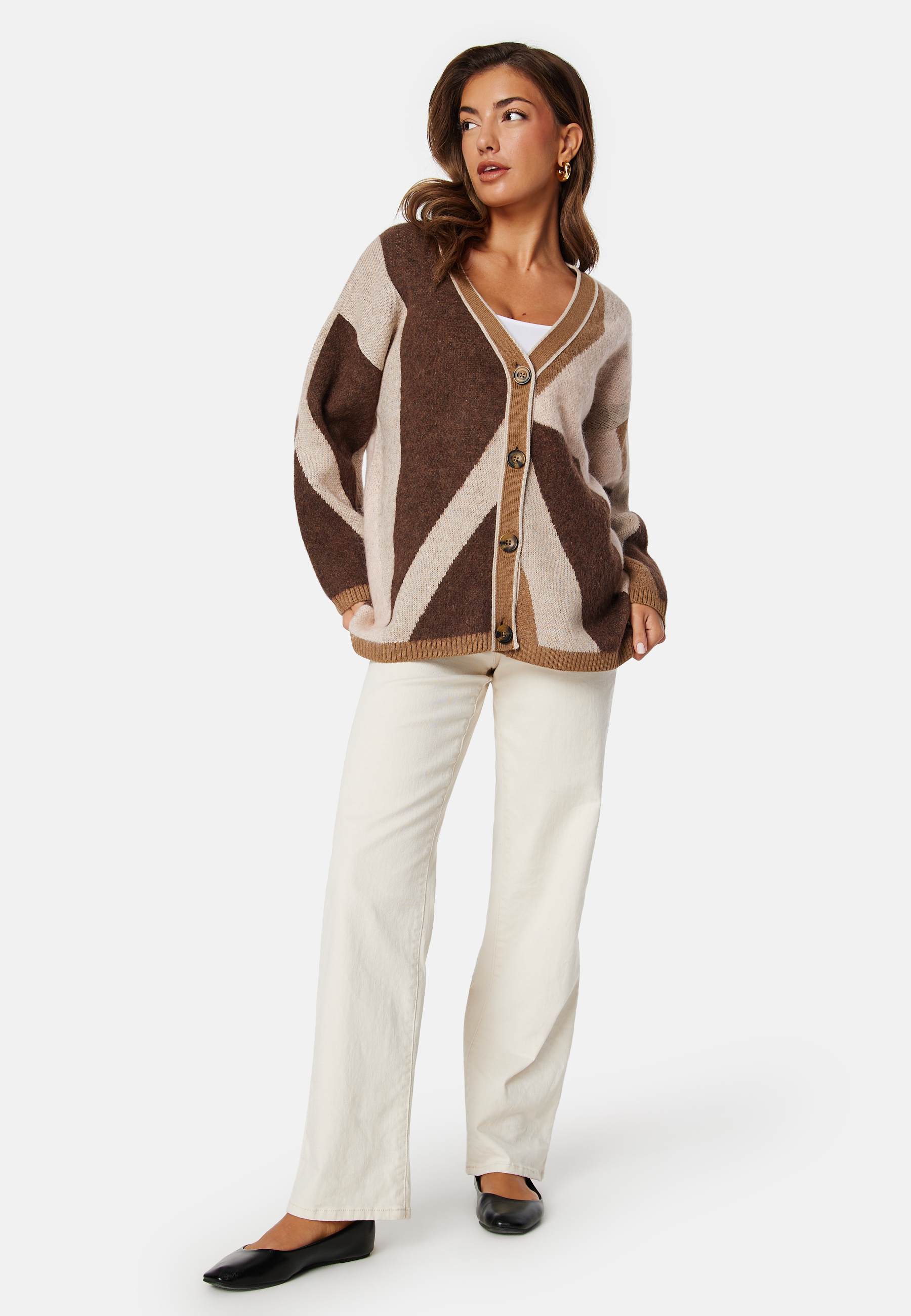 Letterprint Intarsia Cardigan 2