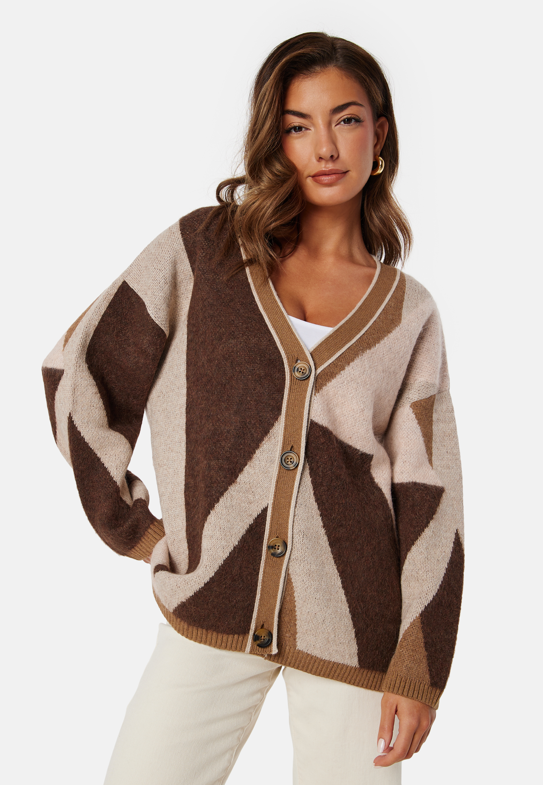 Letterprint Intarsia Cardigan 3