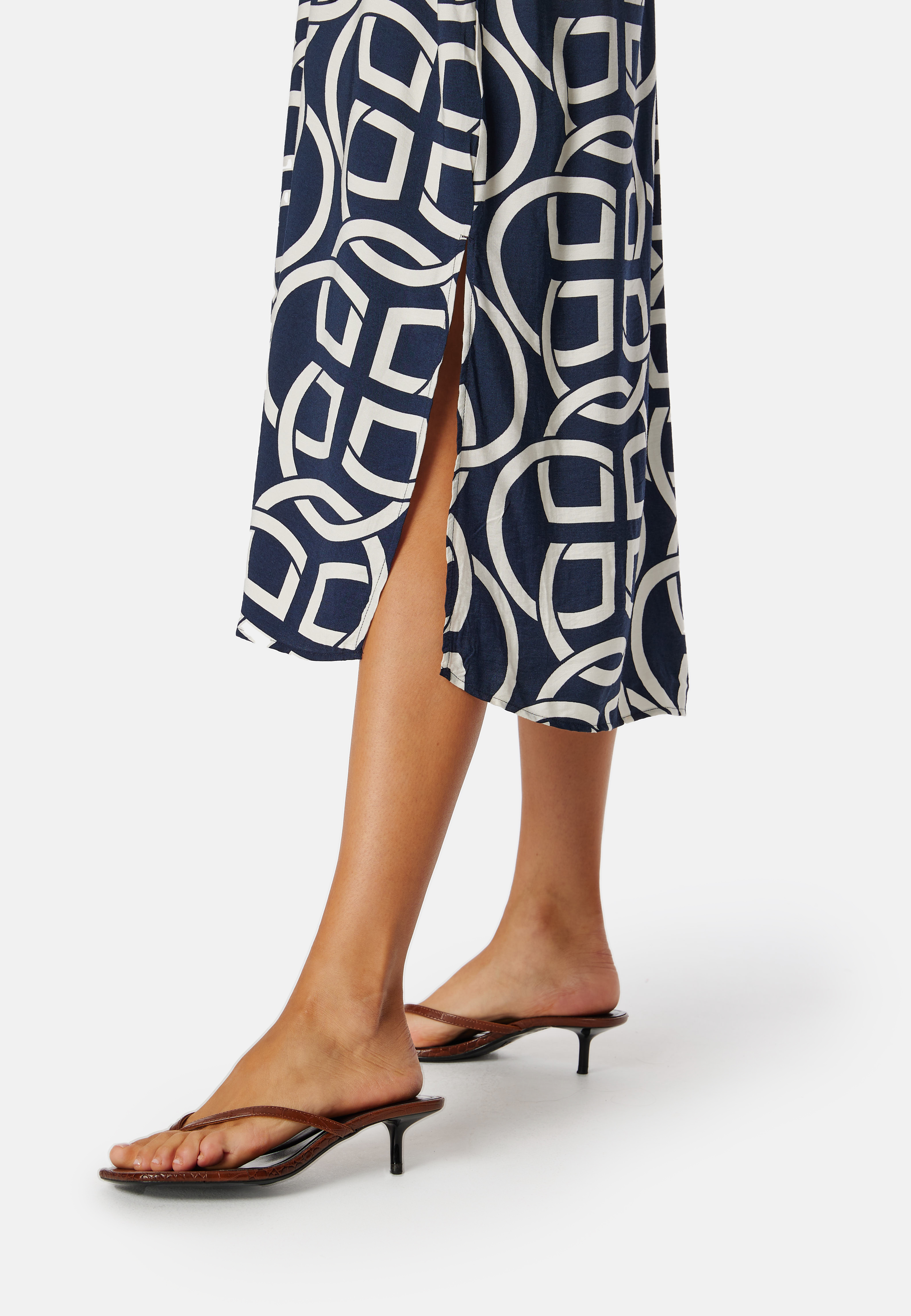 Monogram Print SS Caftan 2