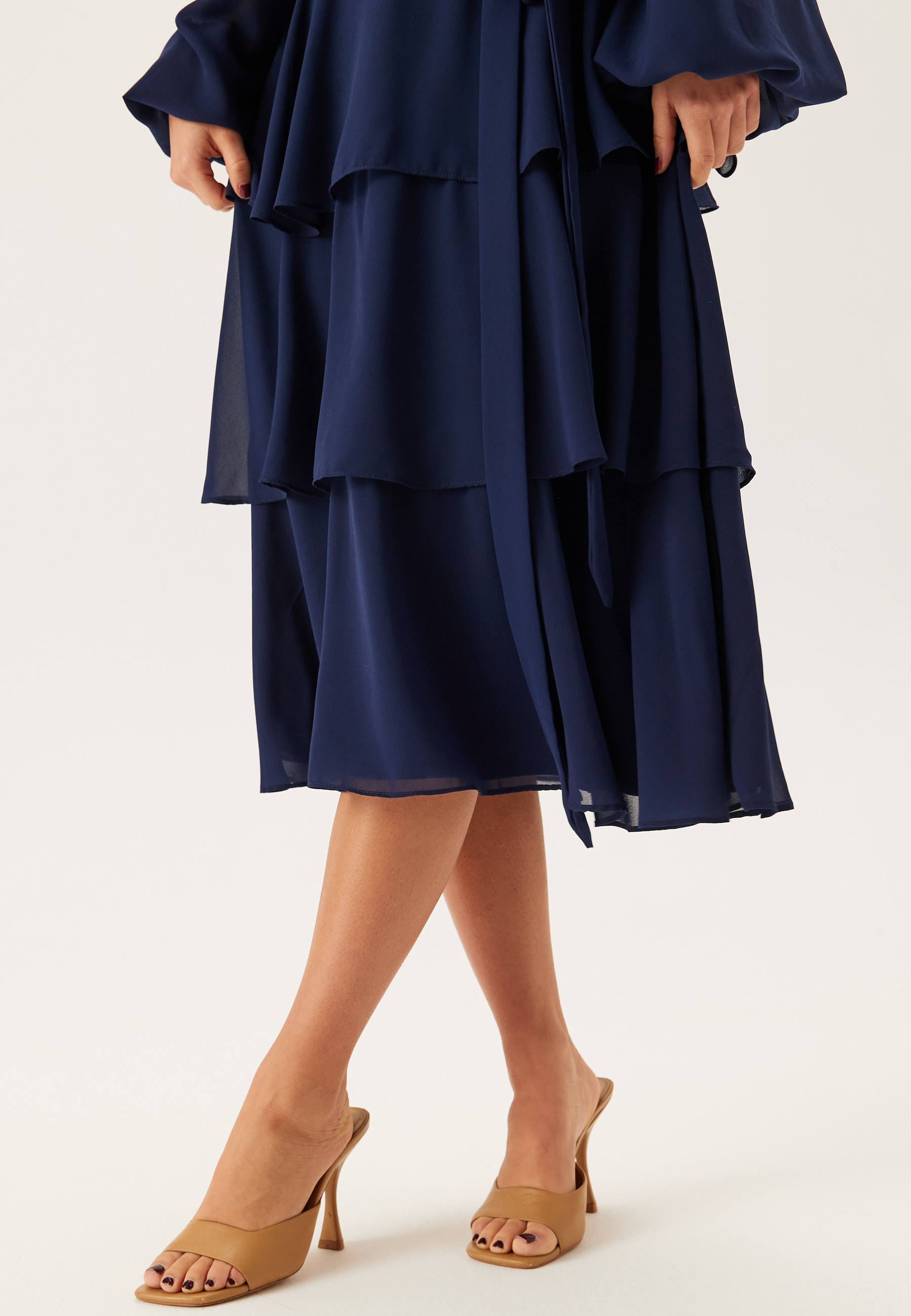 Long Sleeve Tiered Midi Dress 3