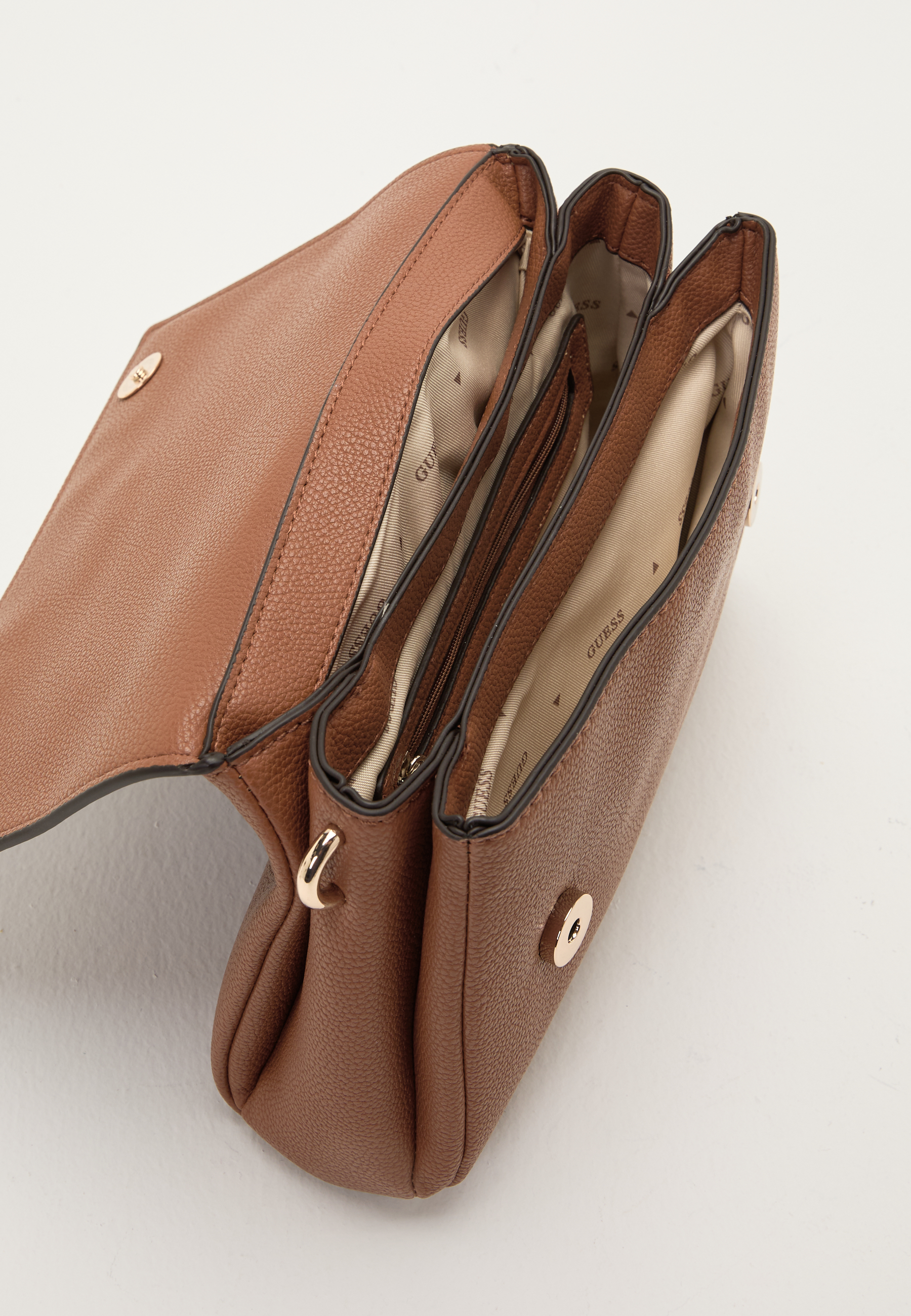 Gregoria Flap Crossbody 3
