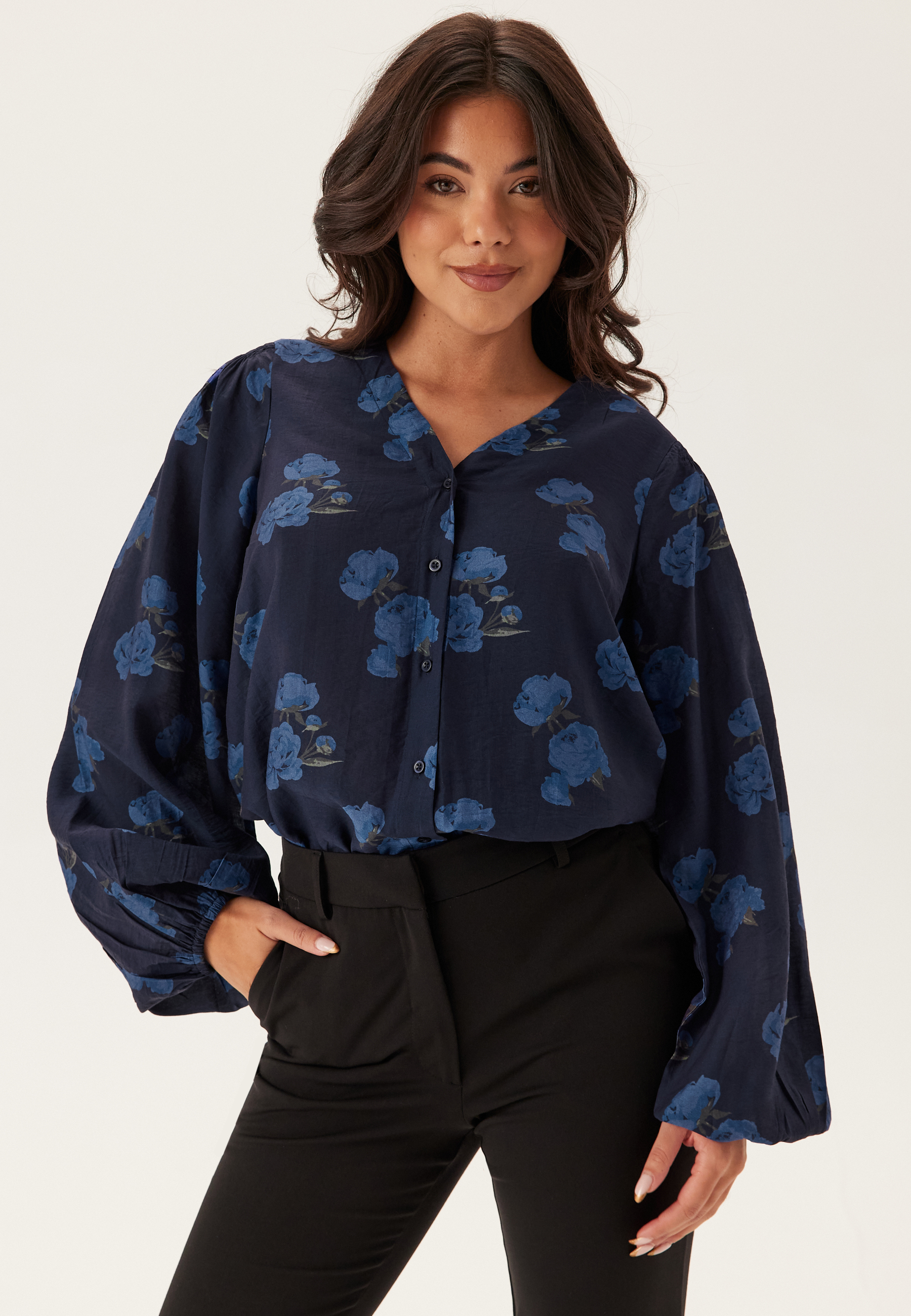 Balloon Sleeve Blouse 3