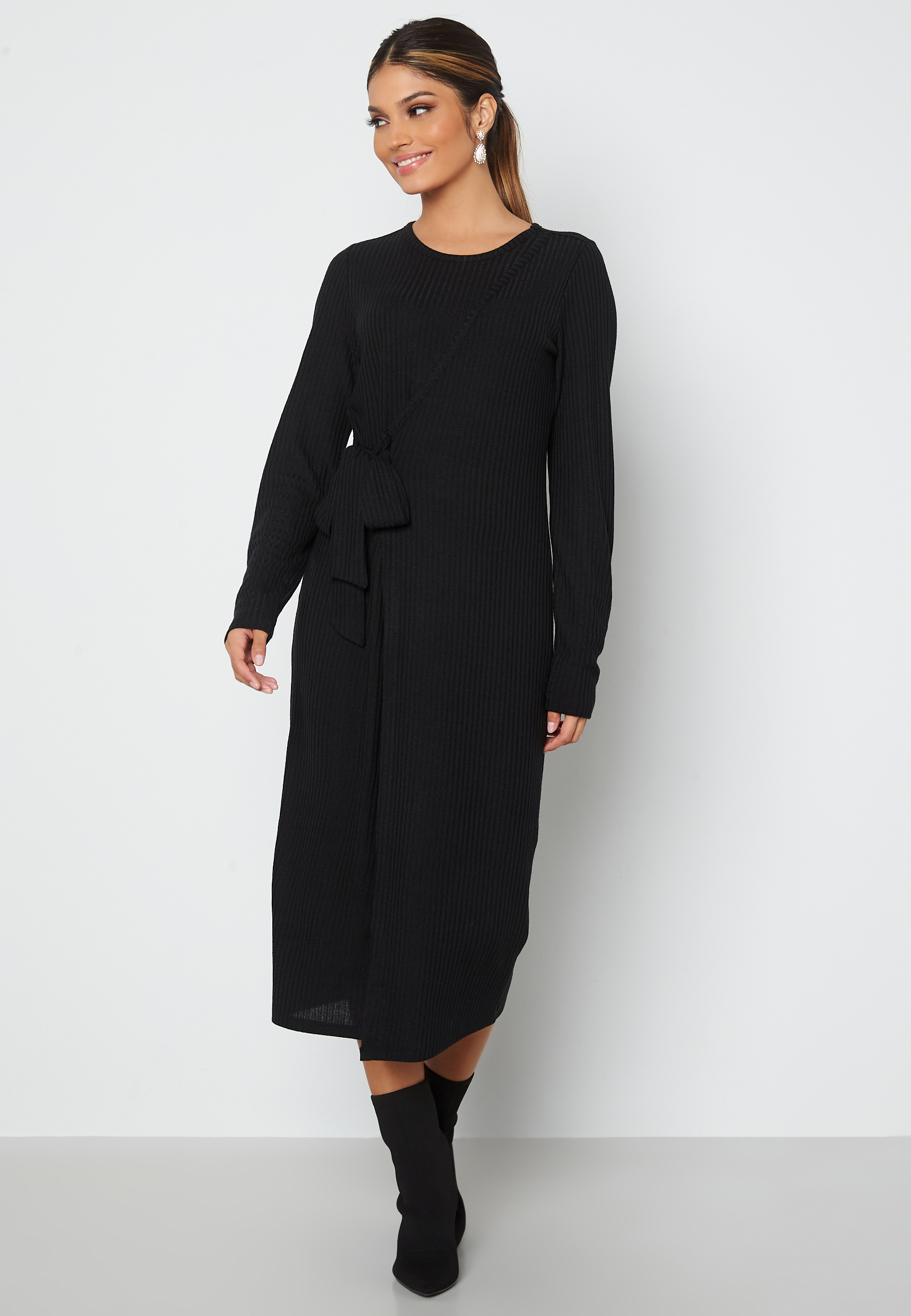Karina fine knitted dress 4