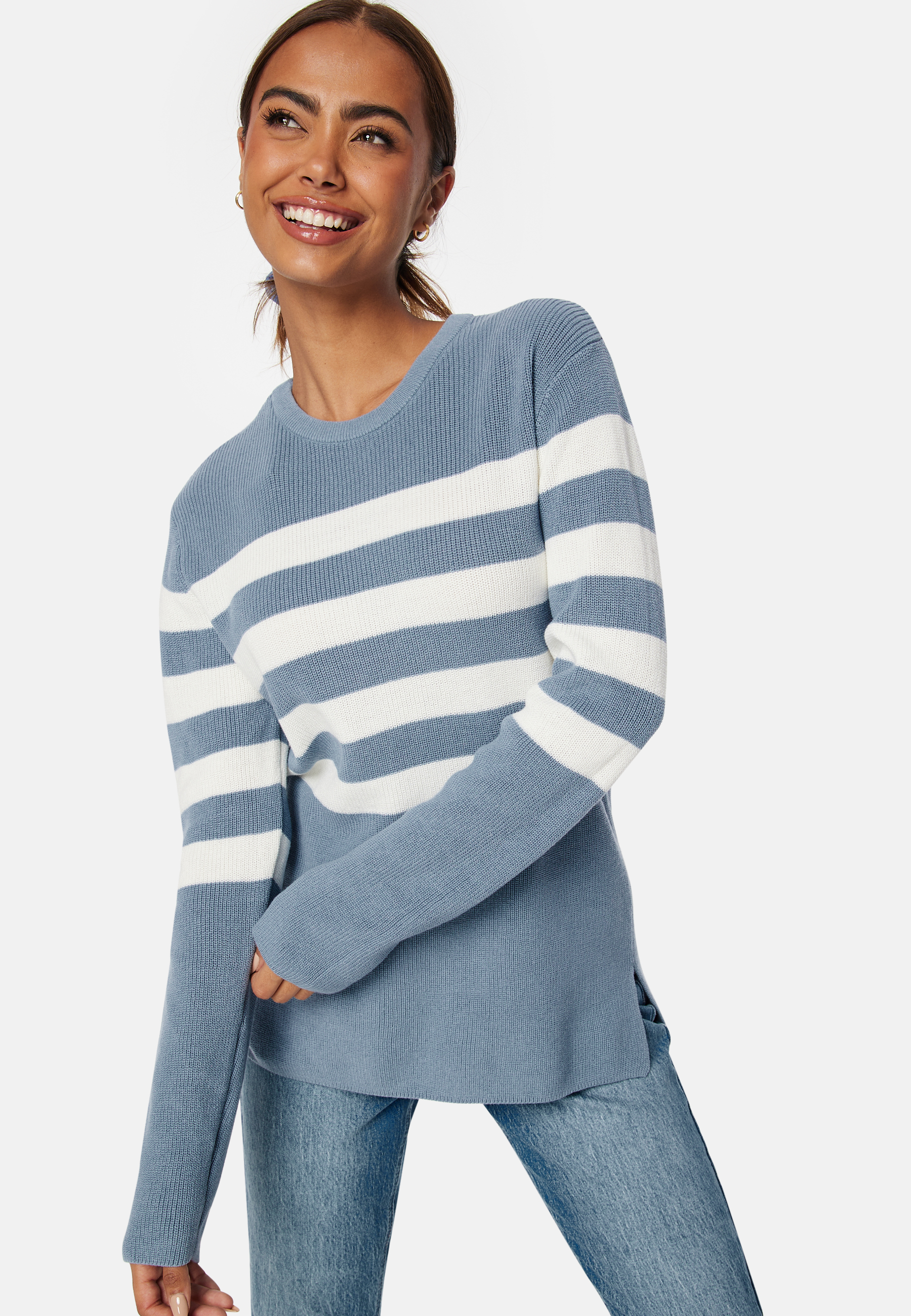 Striped O-neck  Knitted Sweater