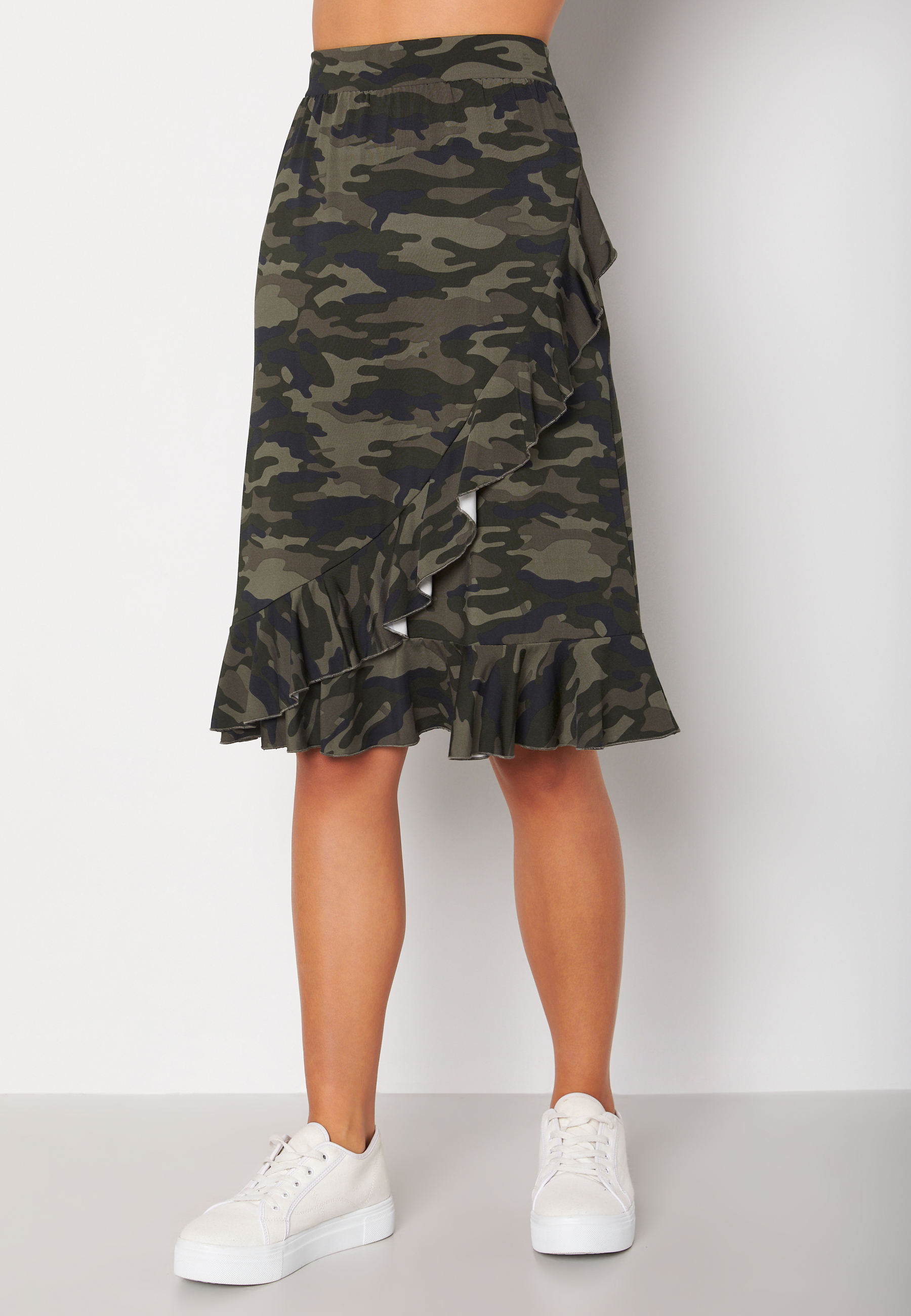 Sandy frill skirt 5