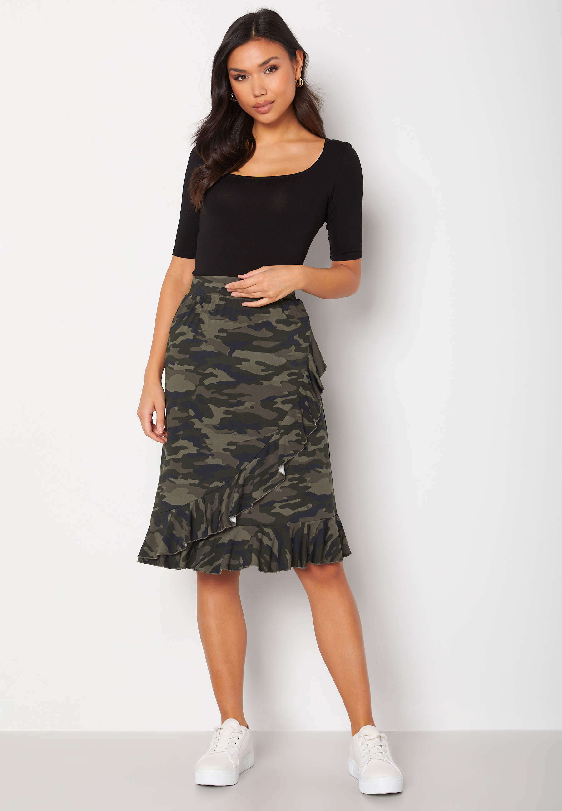Sandy frill skirt 6
