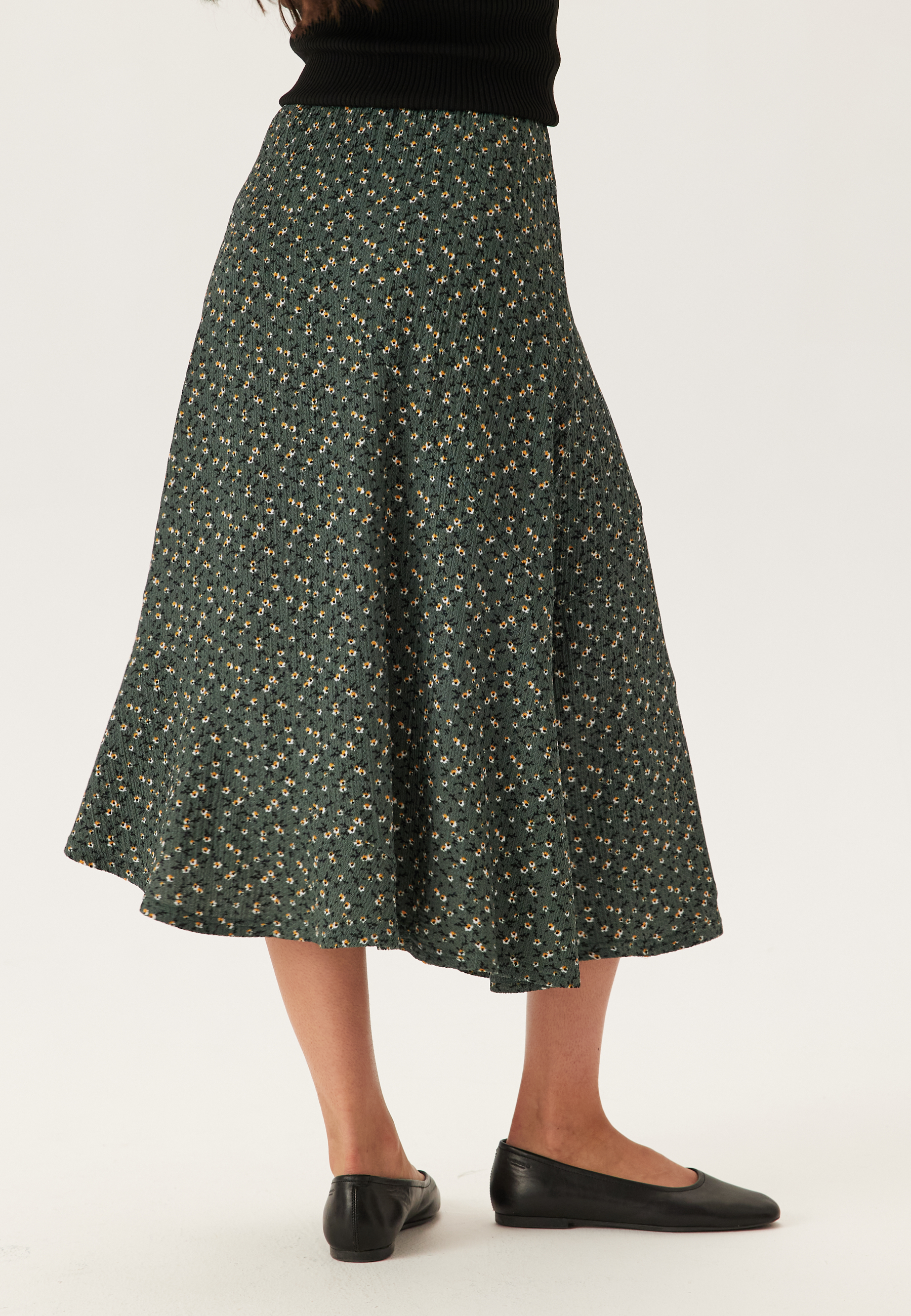 Structured Asymmetric Skirt 3