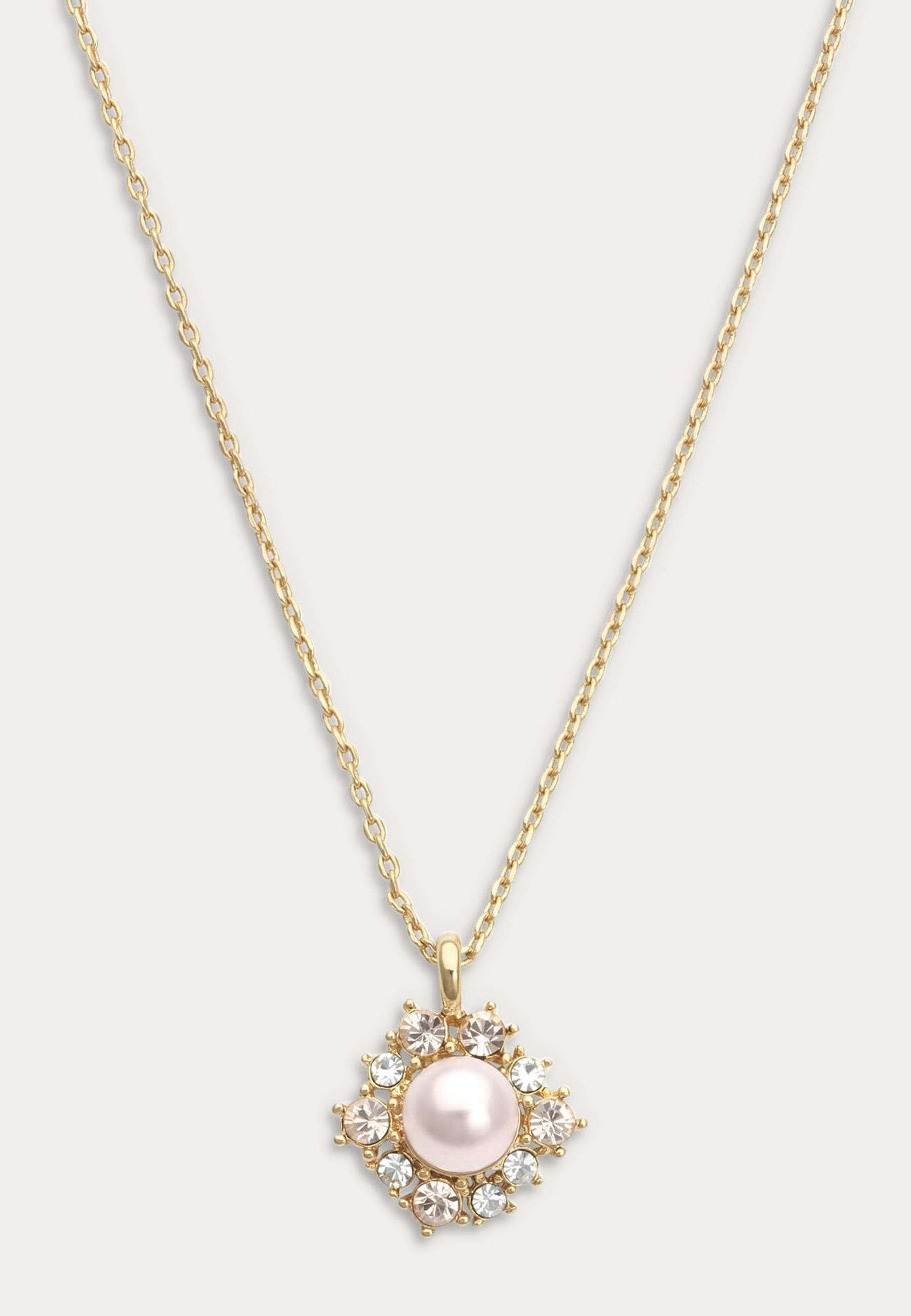Emily Pearl Necklace 2