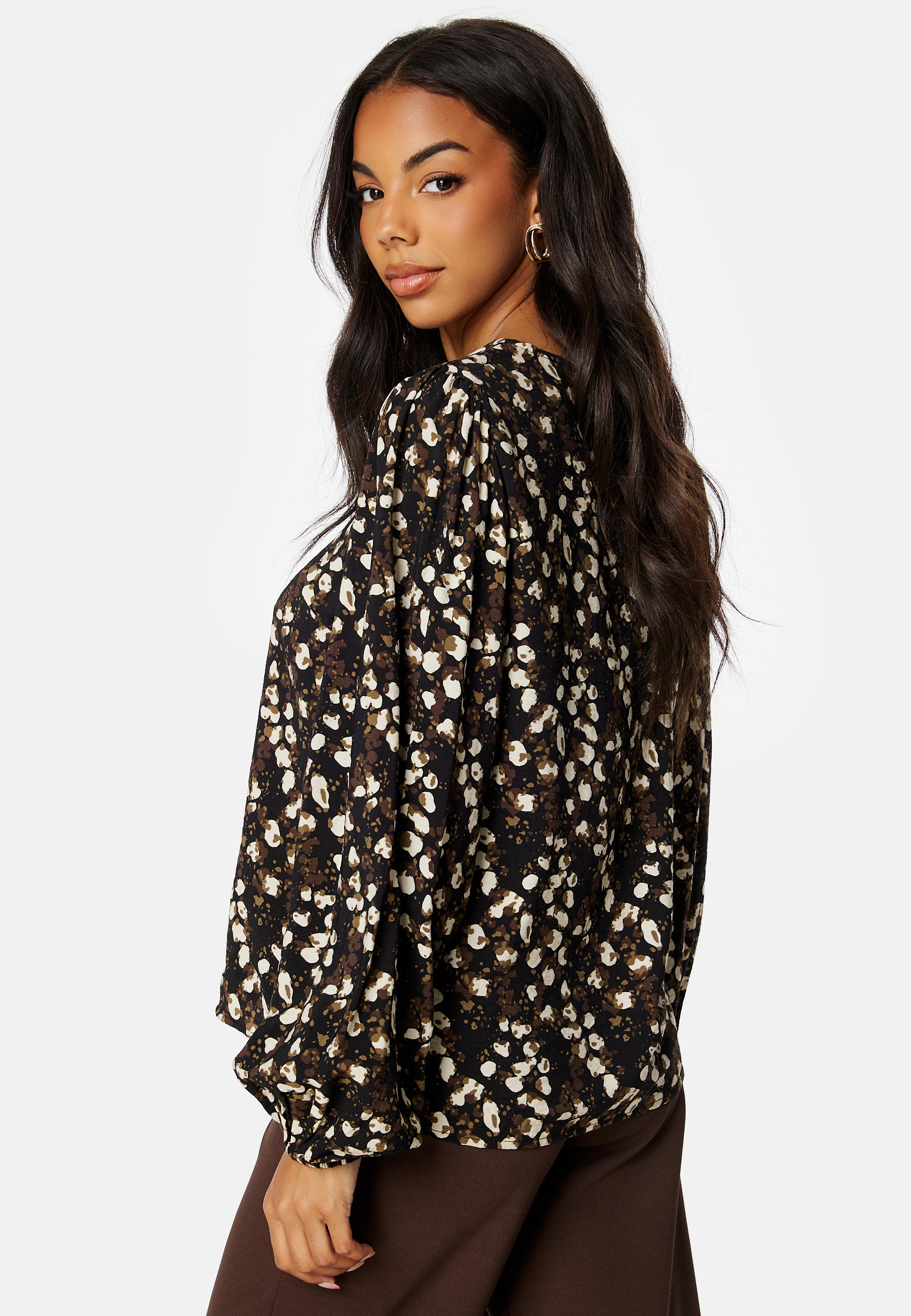 Leonora L/S V-Neck Top 2
