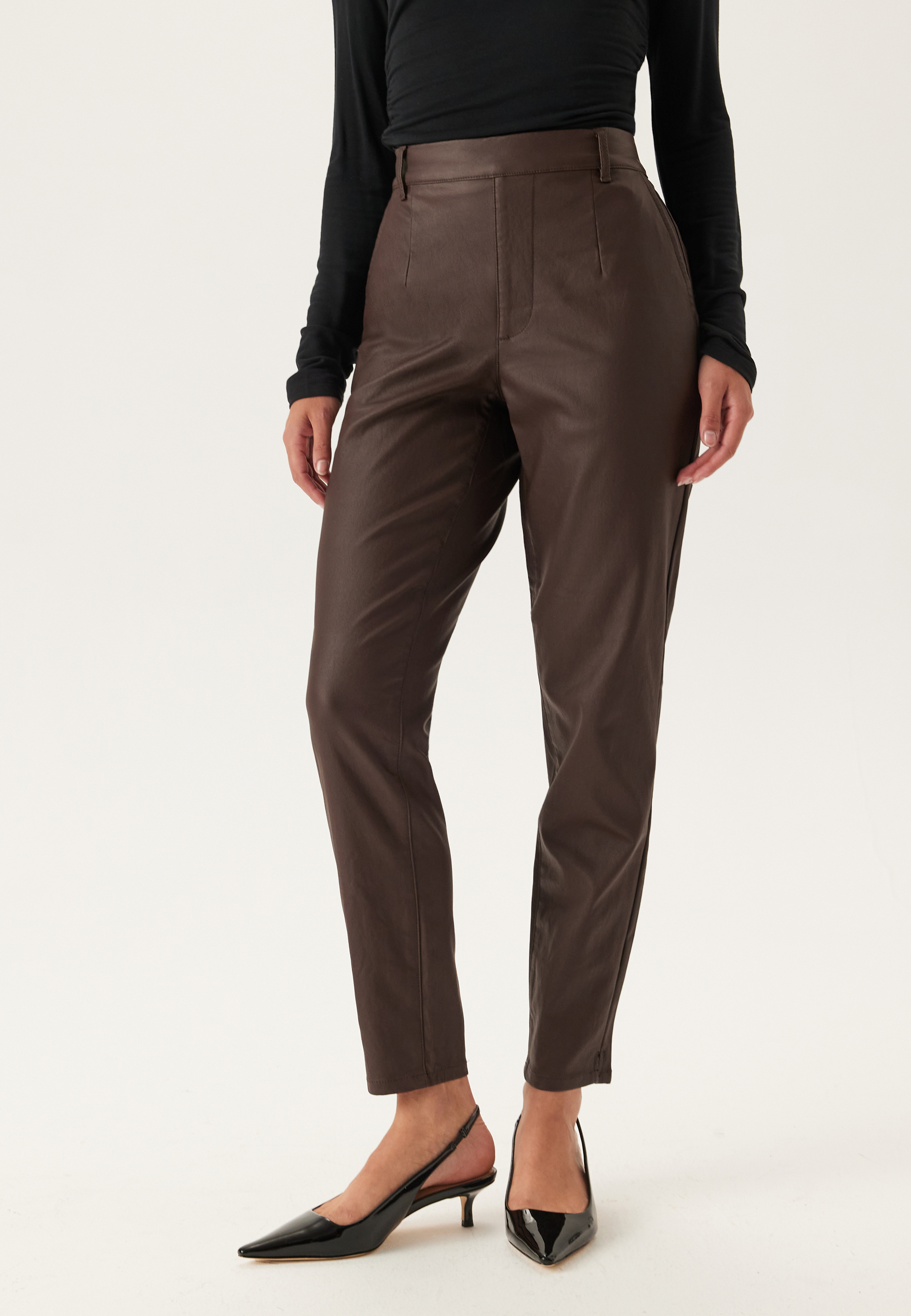 Objbelle Lisa Coated Pant Noos