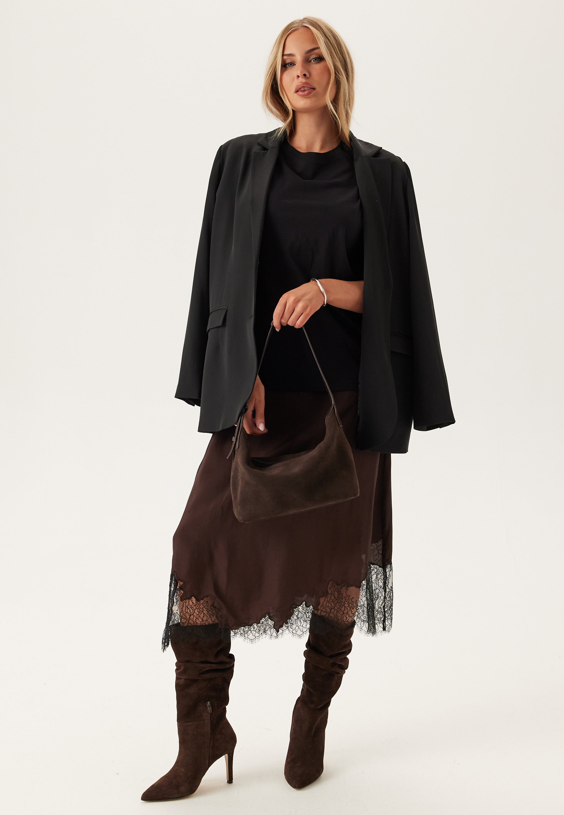 Objdalme Mw Long Lace Skirt 3