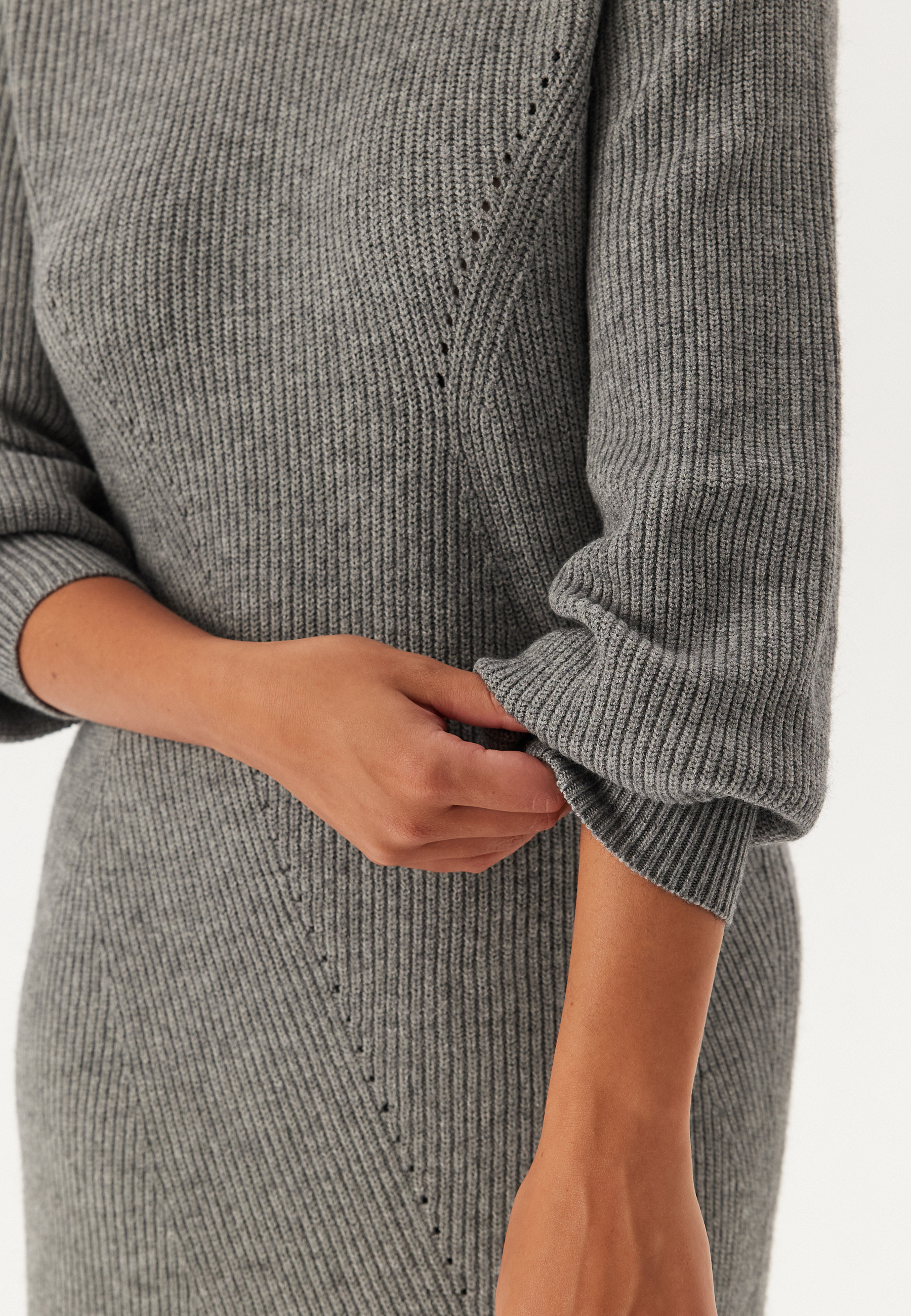 Objditte Re L/S Knit Midi Dress 2