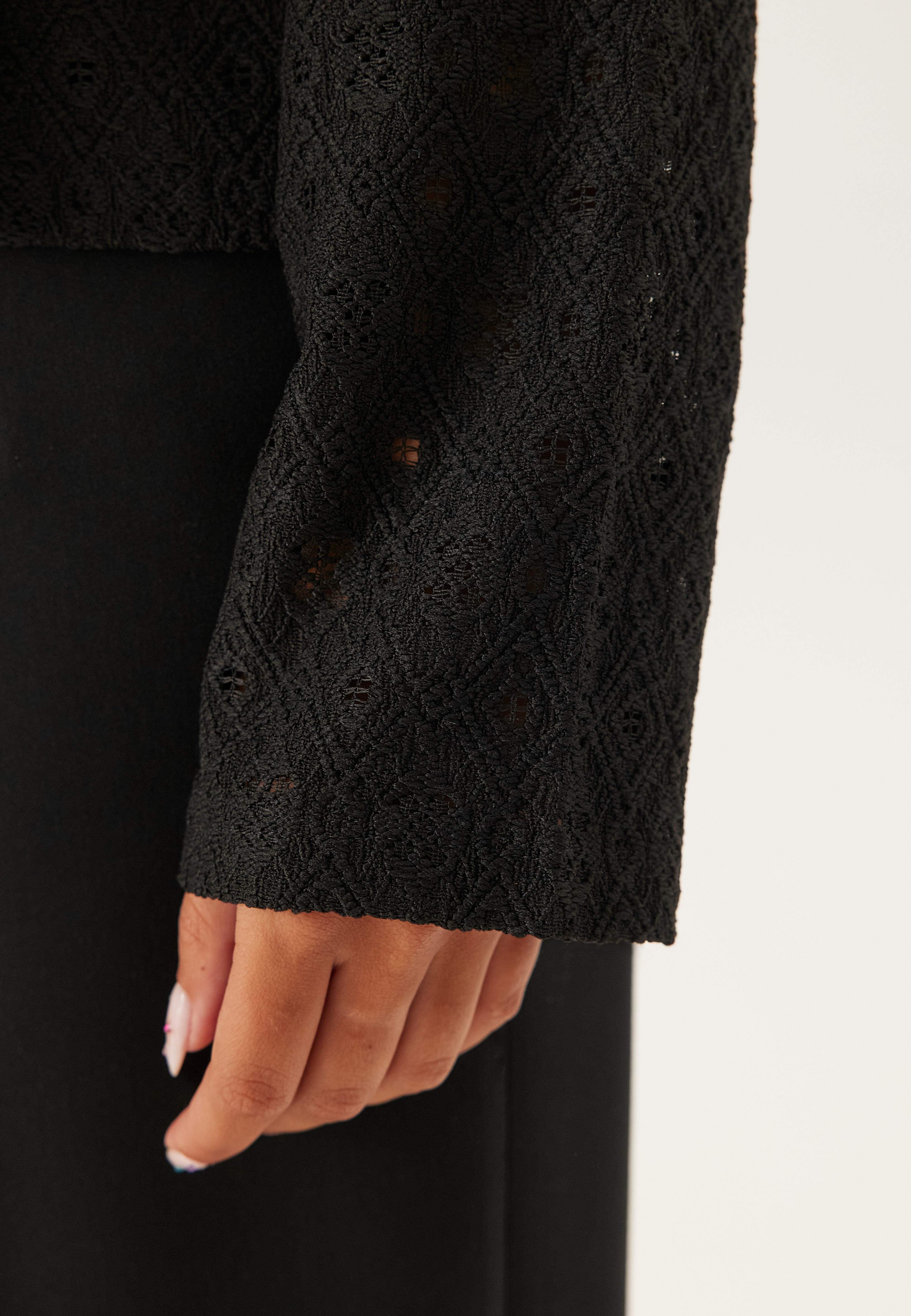 Objlaila L/S Re Tie Top 5