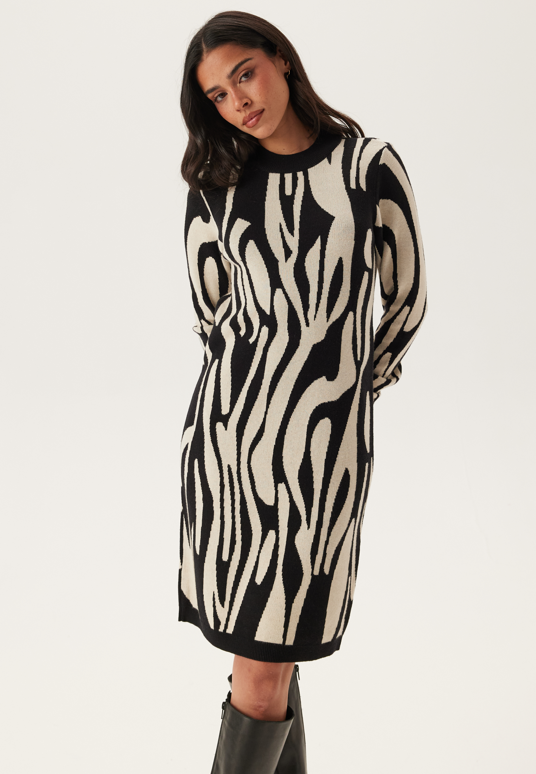 Objray L/S Knit Dress 2