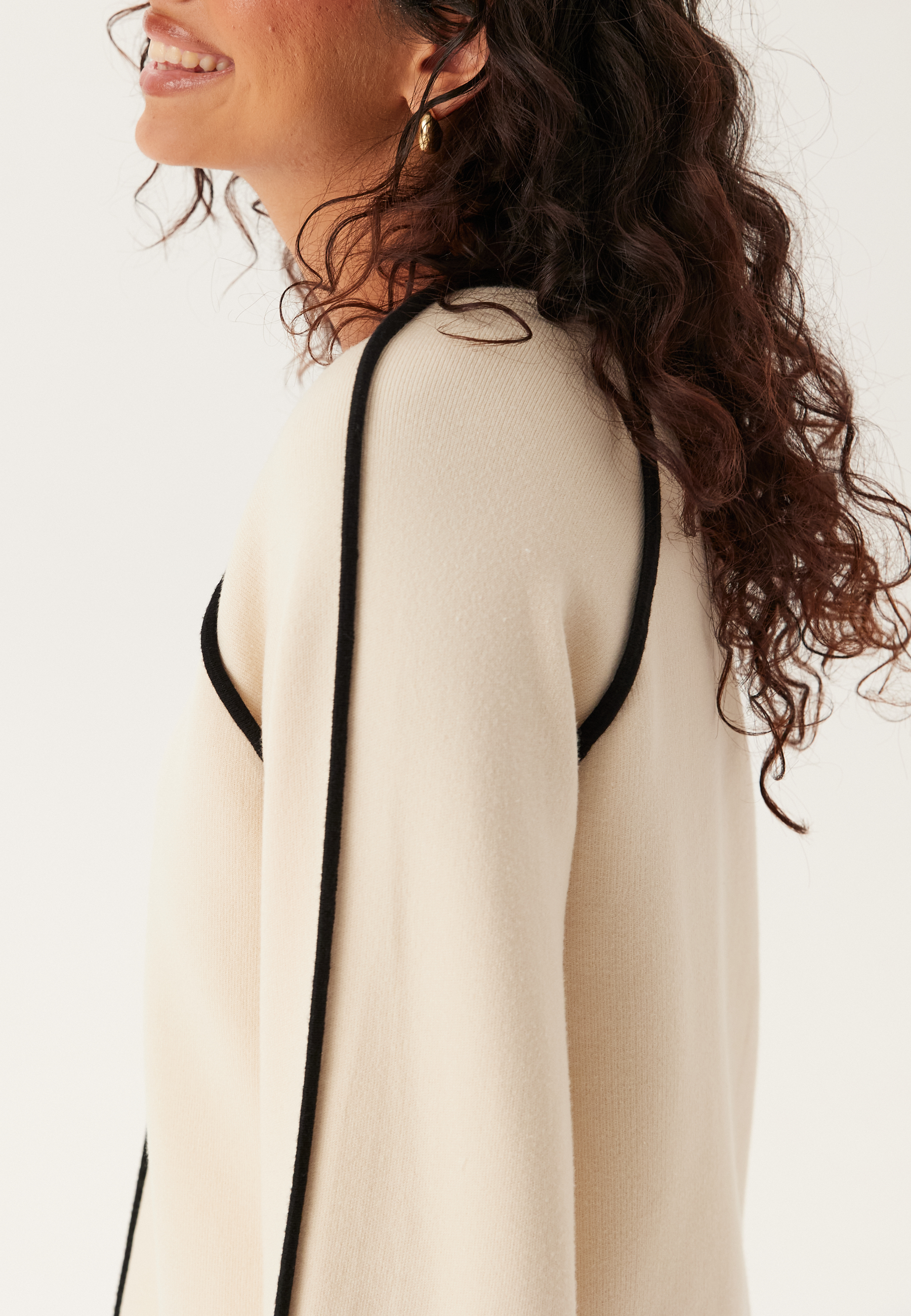 Objreynard Ls Lo Contrast Pull 3