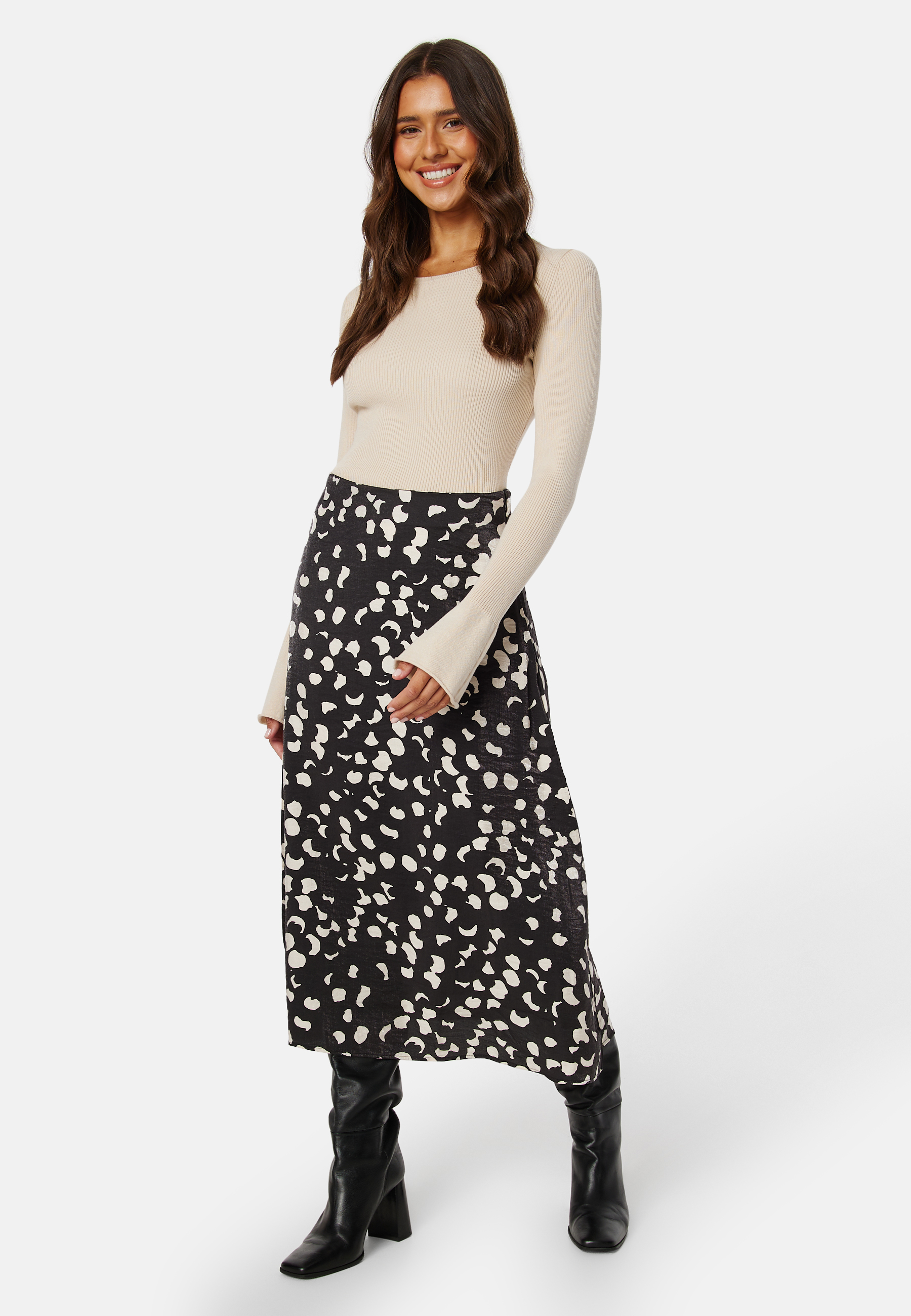 Omika HW Skirt 2