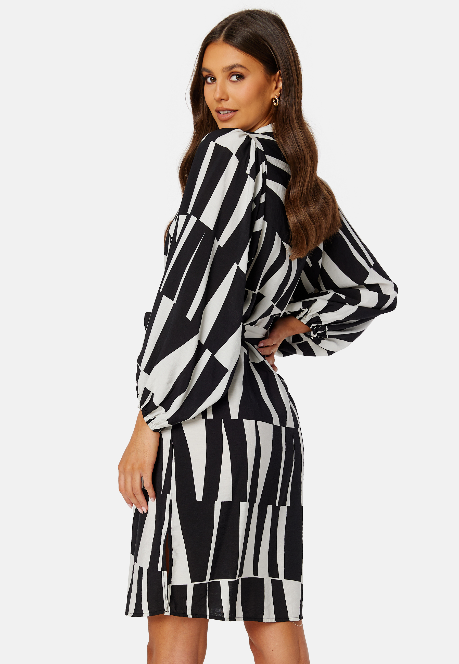Taro 3/4 Dress 4