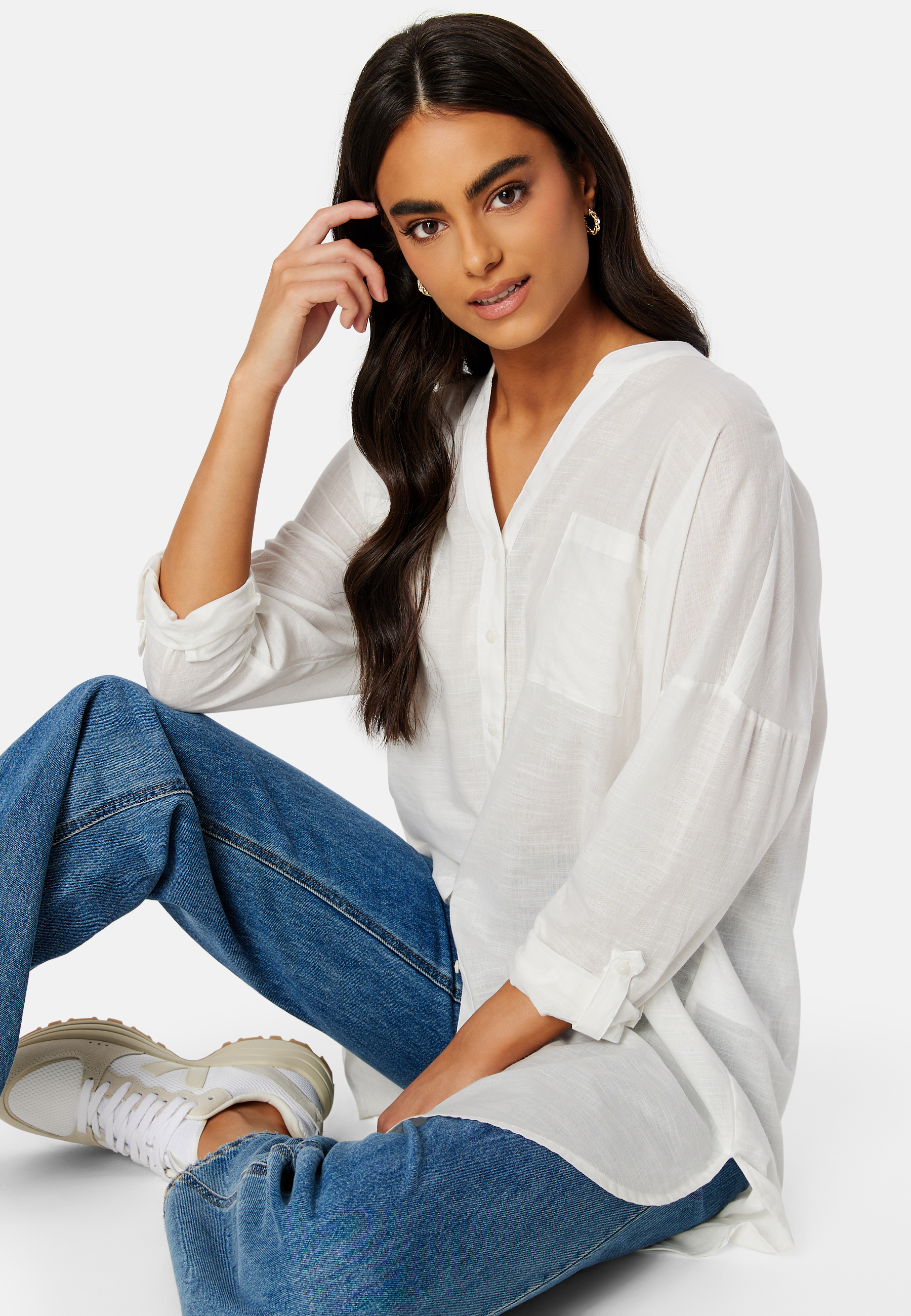 Apeldoorn Solid V-Neck L/S Shirt