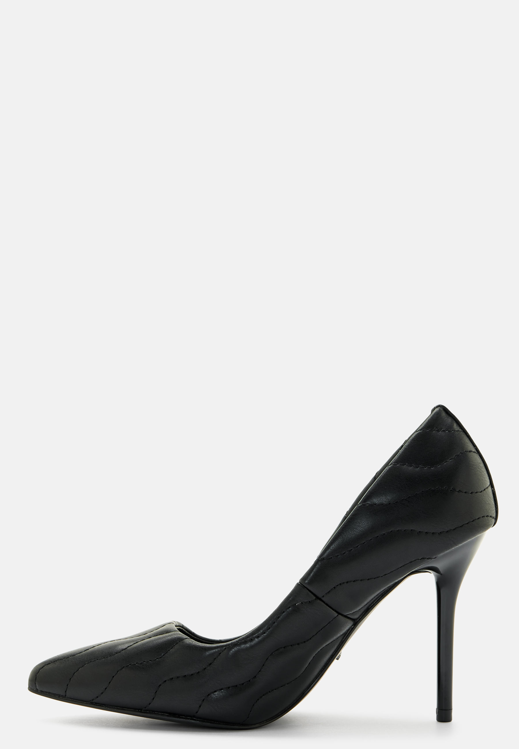 Cali-3 Quilted Pump 3