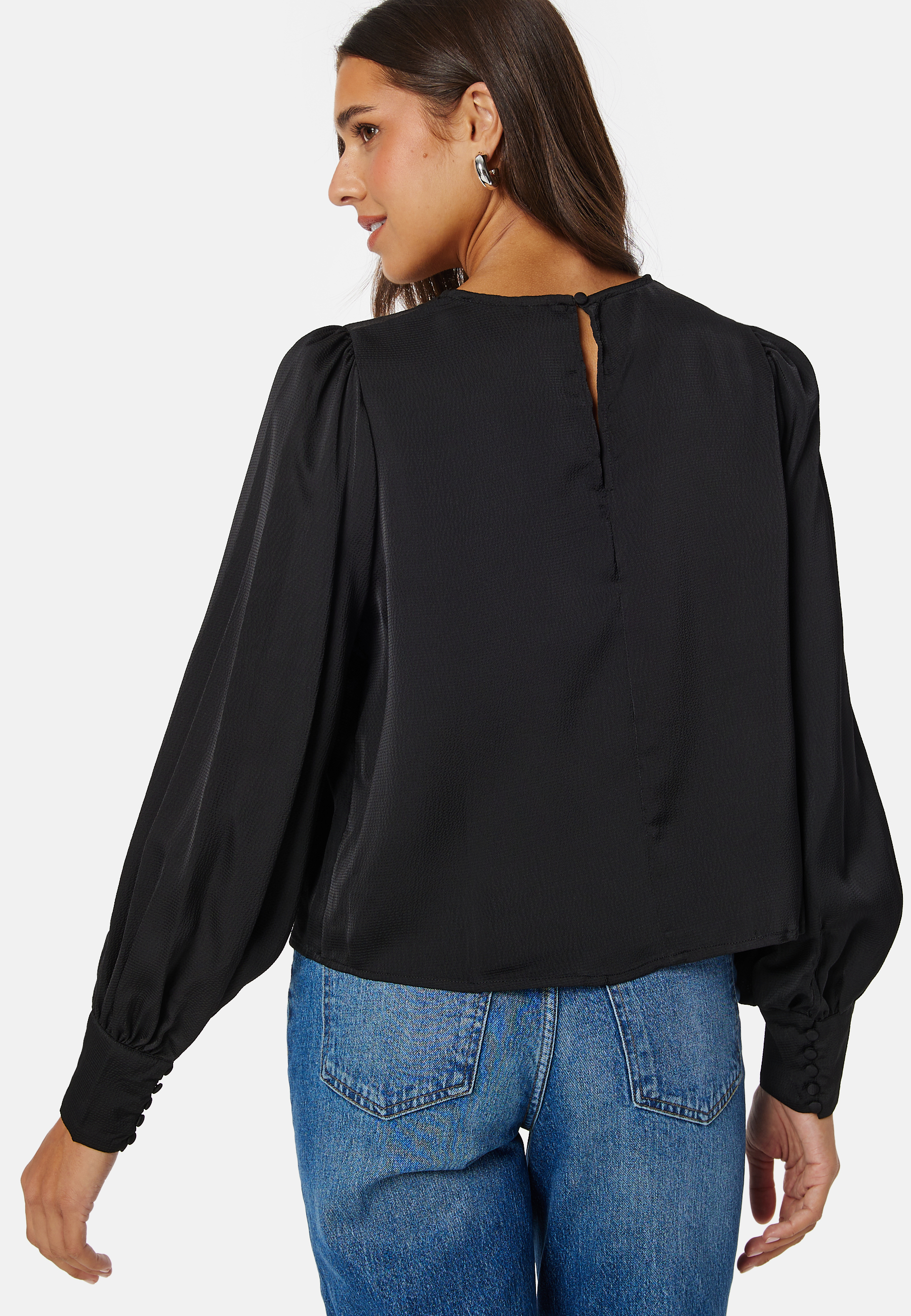 Jovana Ruby O-Neck Top 2
