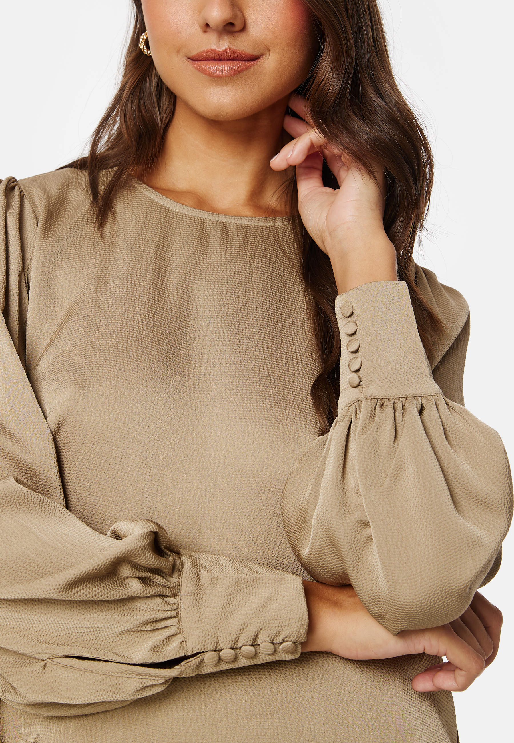 Jovana Ruby O-Neck Top 3